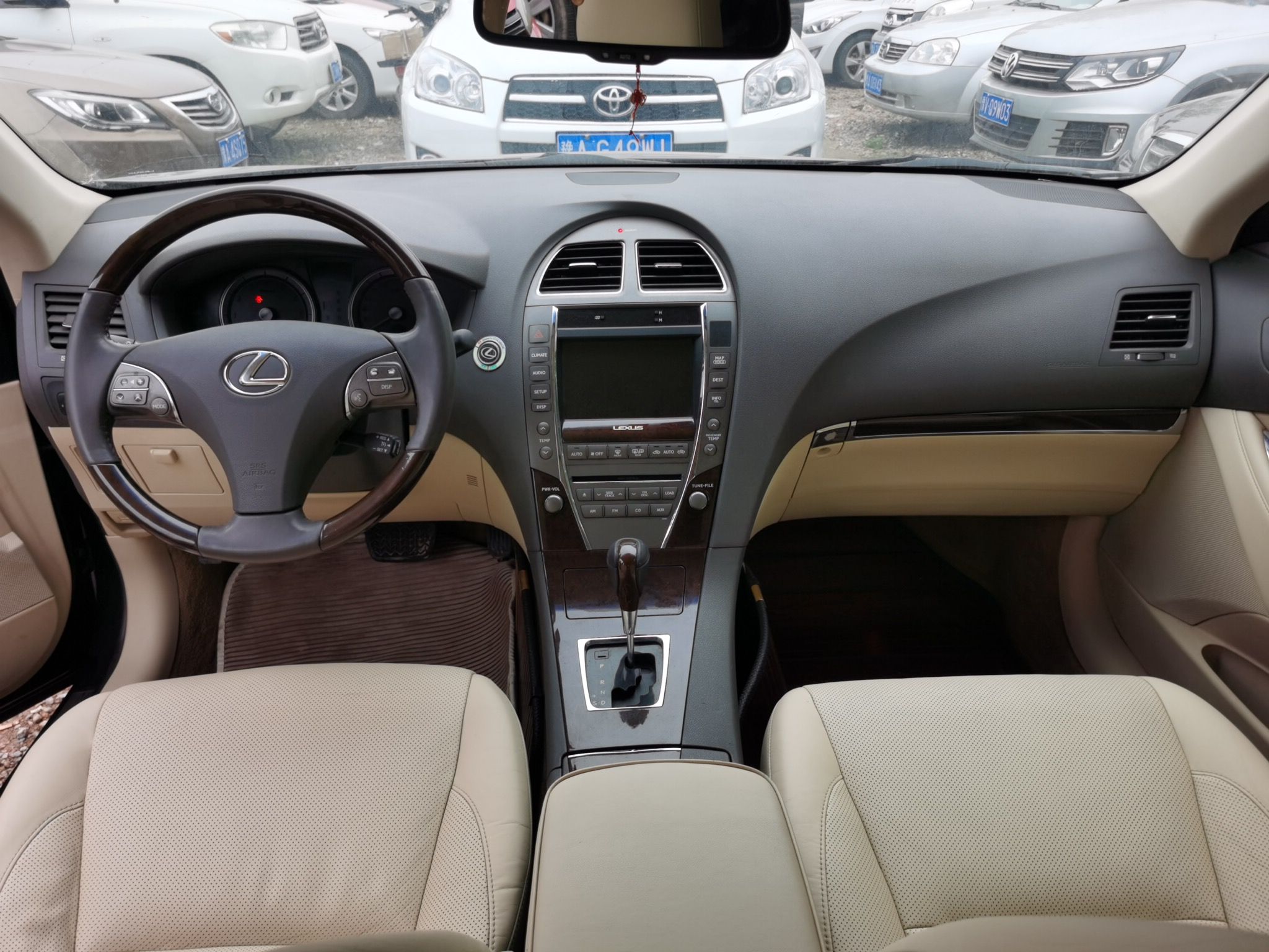 雷克萨斯ES 2010款 240 豪华版