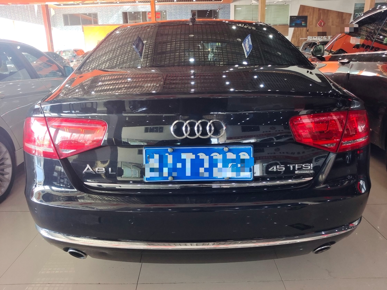 奥迪A8L 2012款 A8L 45 TFSI quattro舒适型(进口)