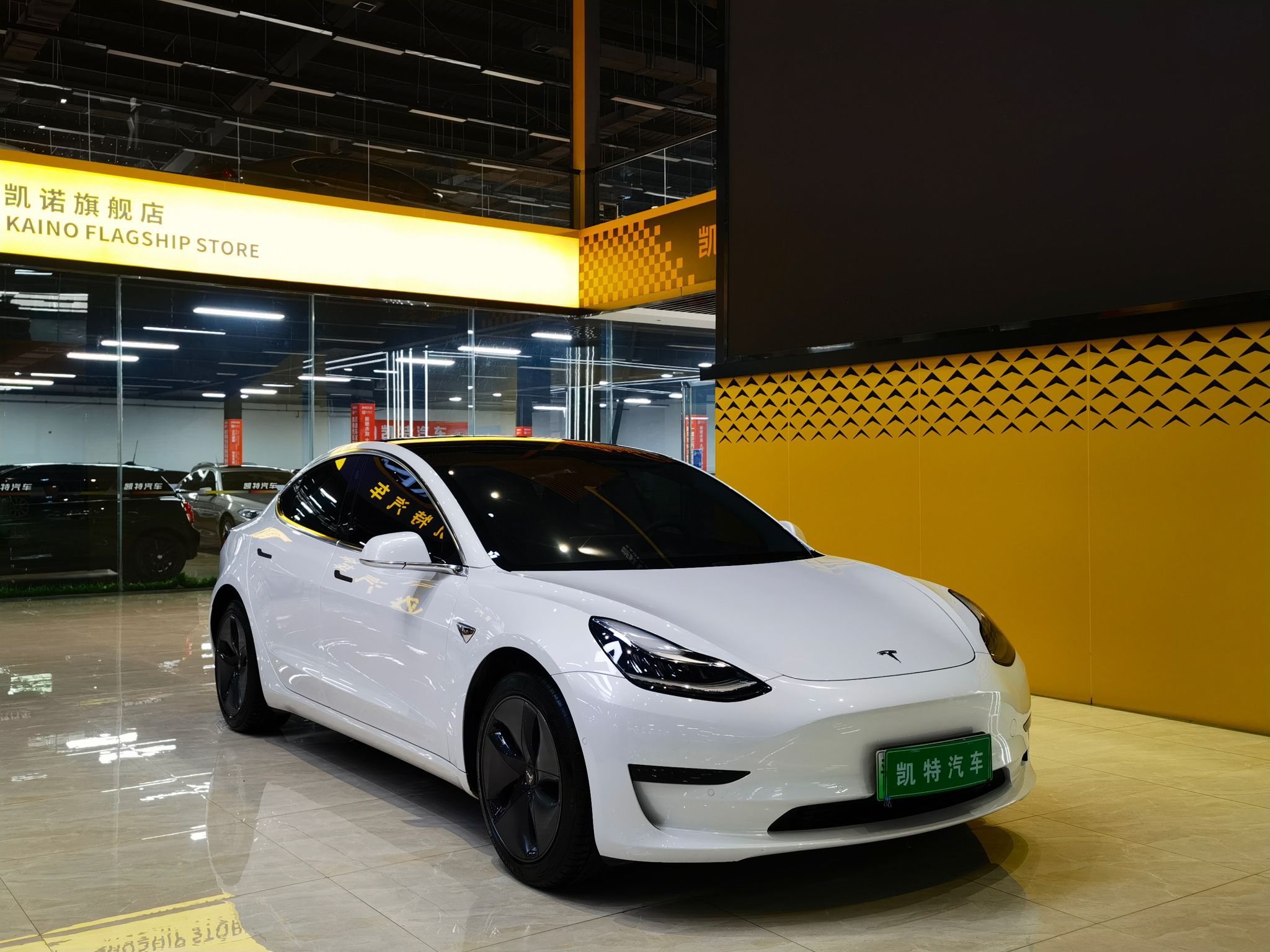 特斯拉 Model 3 2019款 标准续航后驱升级版