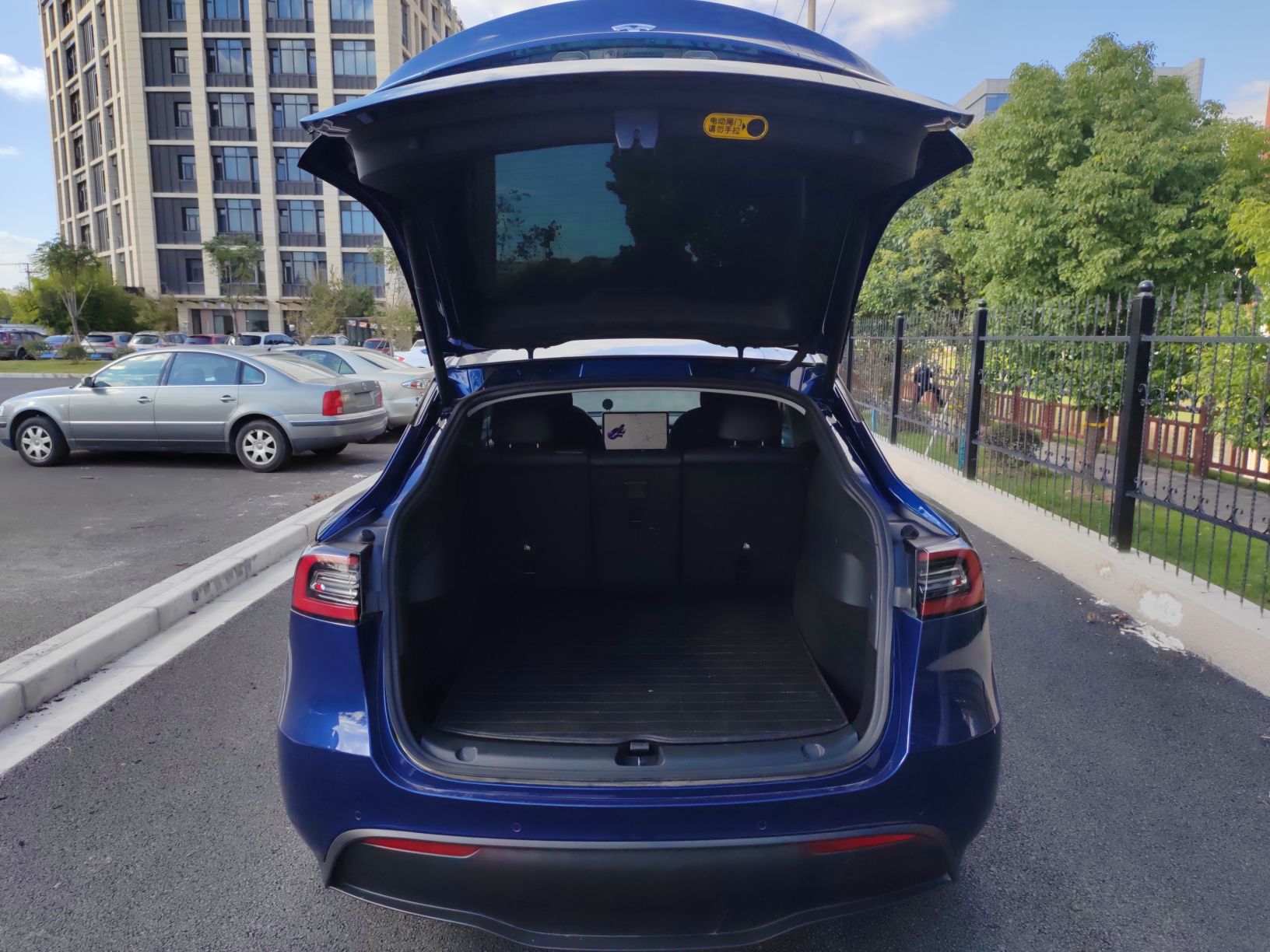 特斯拉 Model Y 2021款 标准续航后驱版