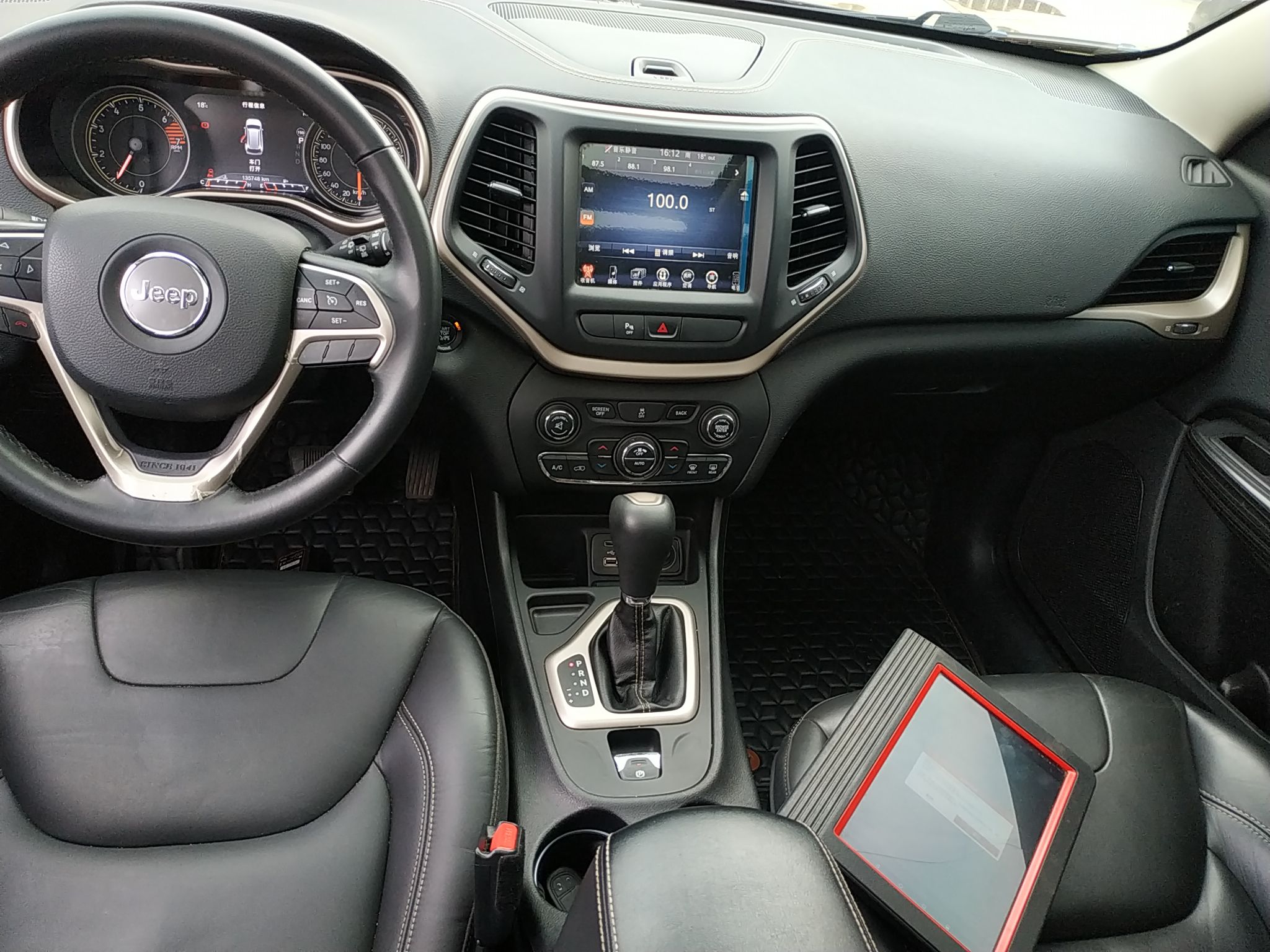 Jeep 自由光 2016款 2.0L 优越版