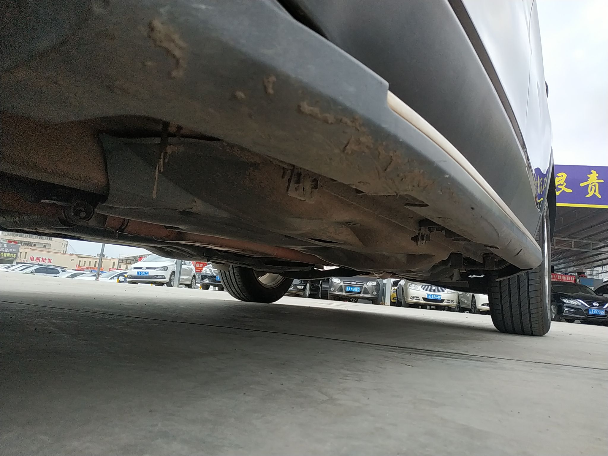 Jeep 自由光 2016款 2.0L 优越版