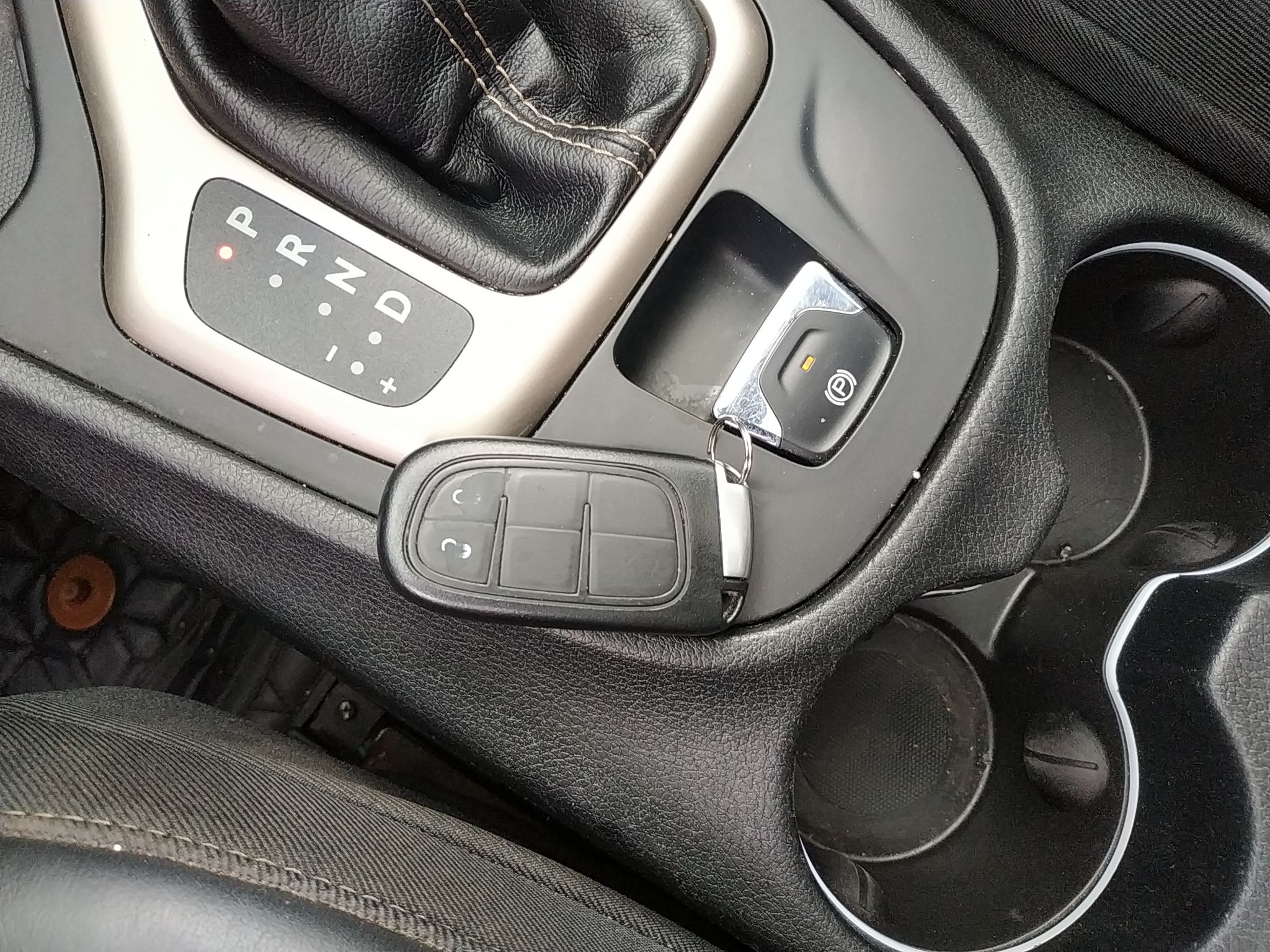 Jeep 自由光 2016款 2.0L 优越版