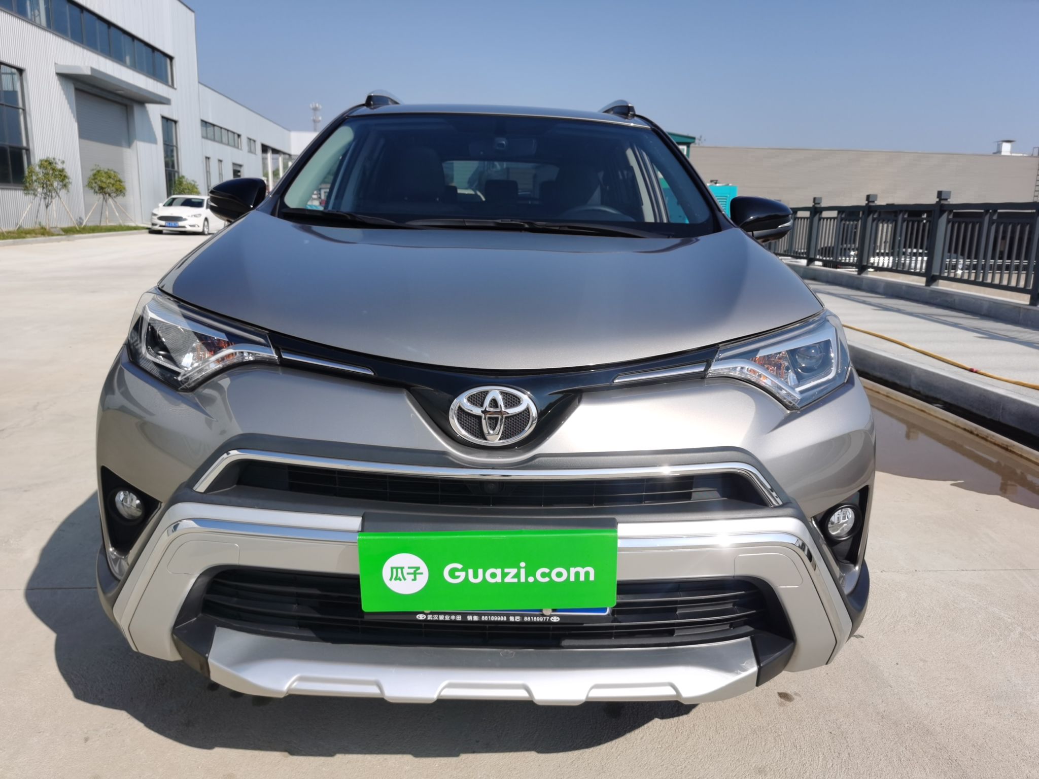 丰田 RAV4 2019款 2.0L CVT两驱风尚X限量版 国V