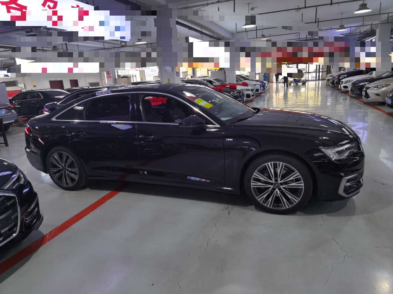 奥迪A6L 2023款 45 TFSI 臻选动感型