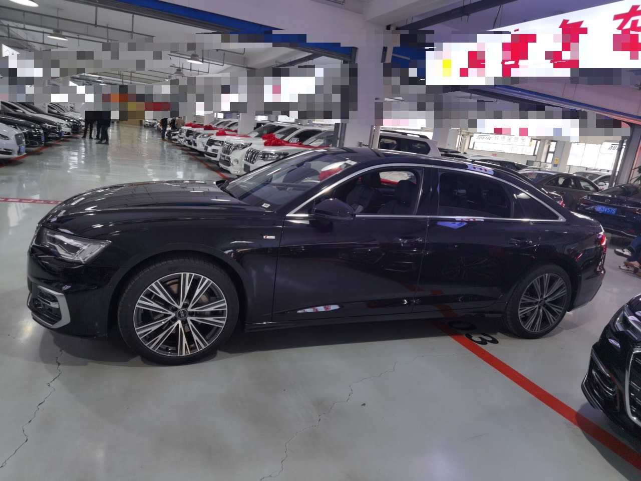 奥迪A6L 2023款 45 TFSI 臻选动感型