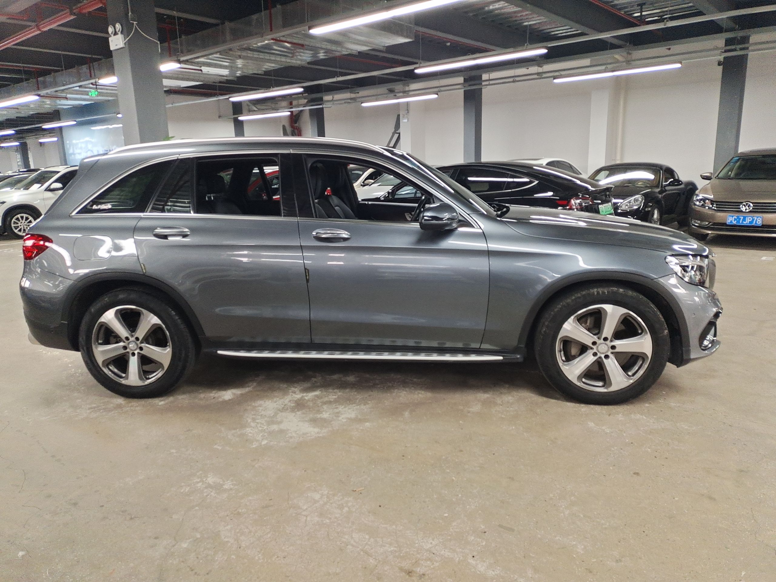 奔驰GLC级 2016款 GLC 300 4MATIC 动感型