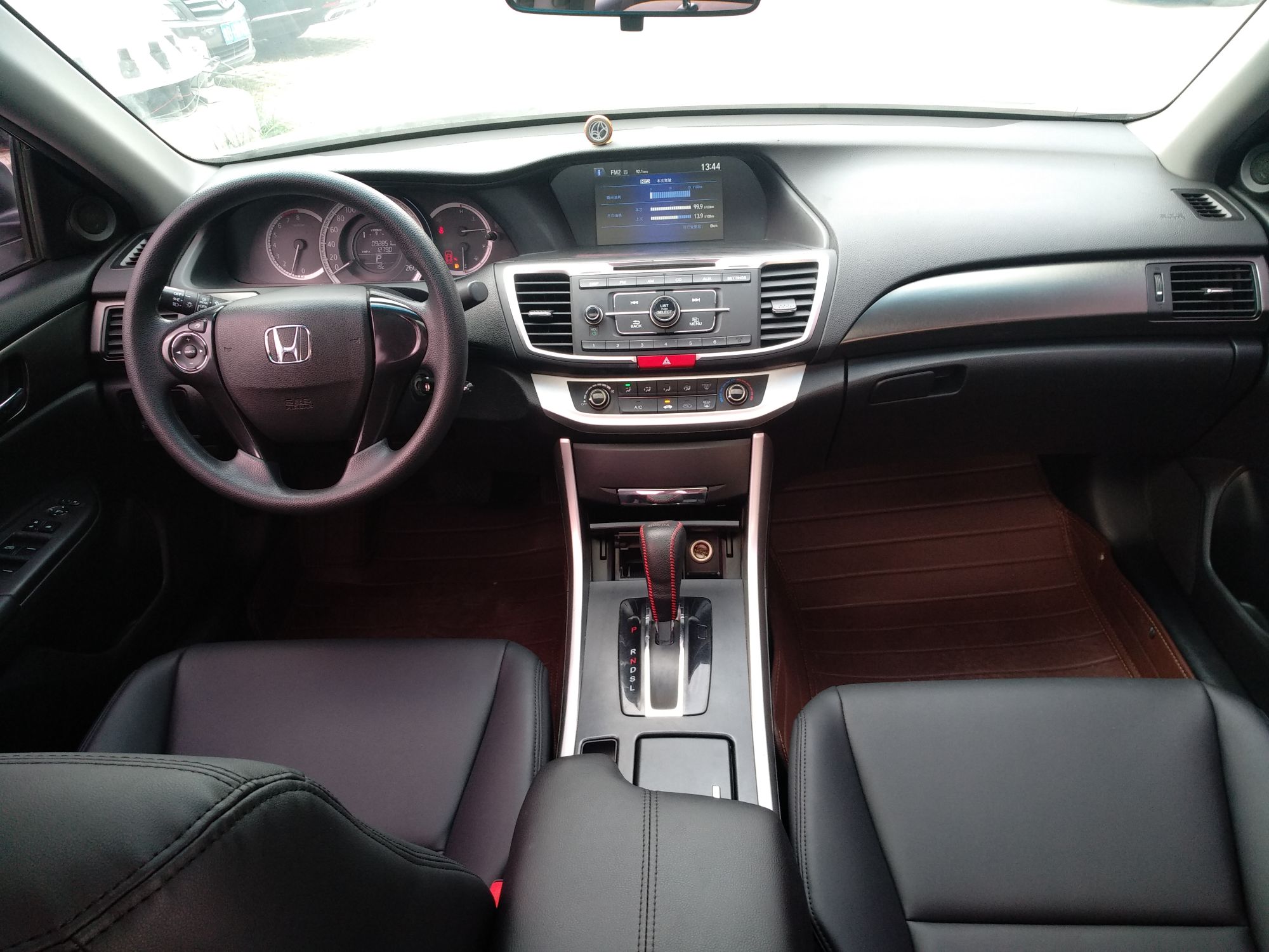 本田 雅阁 2015款 2.0L LX 舒适版