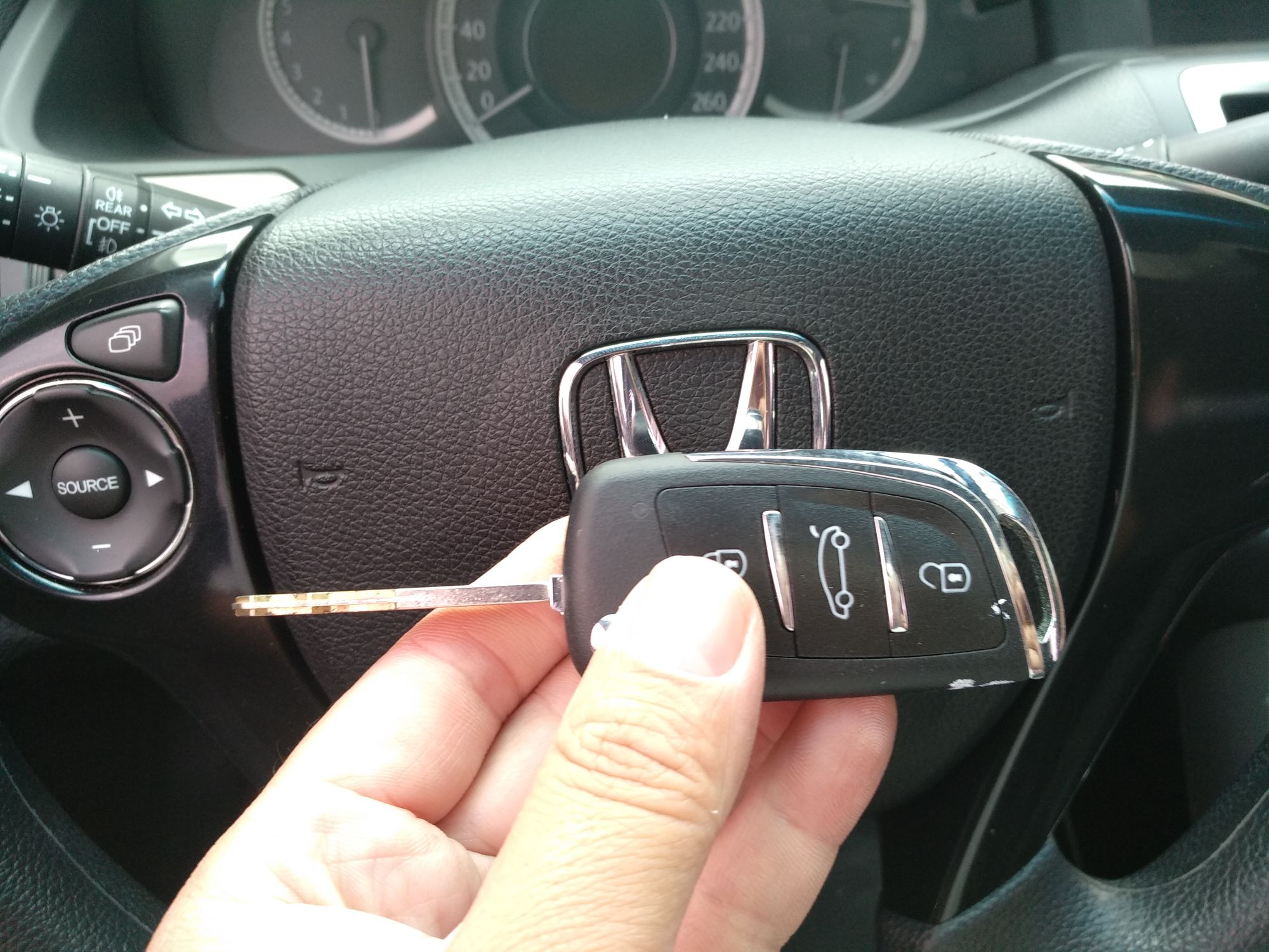 本田 雅阁 2015款 2.0L LX 舒适版