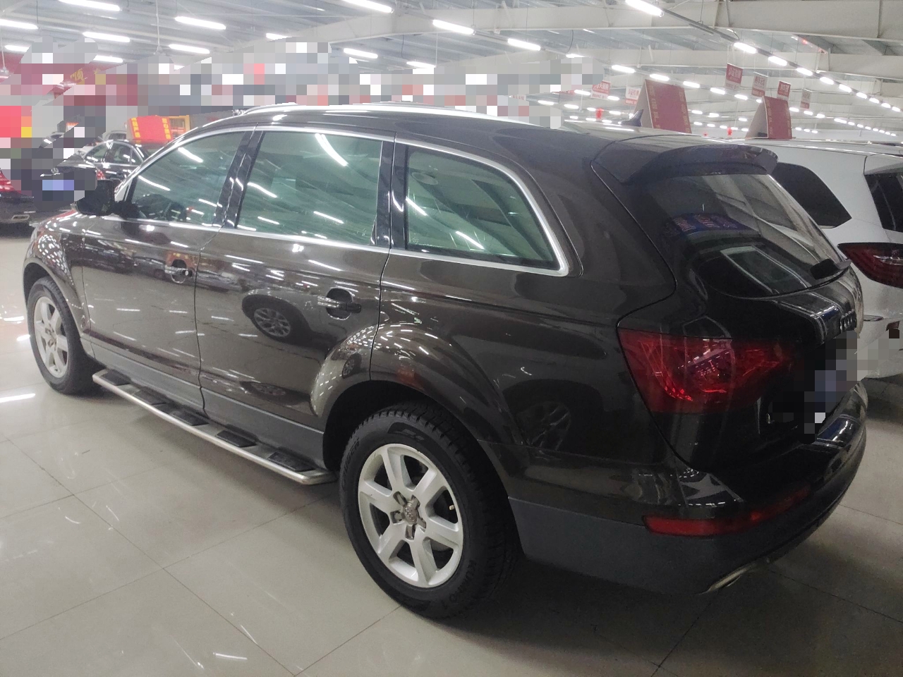 奥迪Q7 2011款 3.0 TFSI 进取型(200kW)(进口)