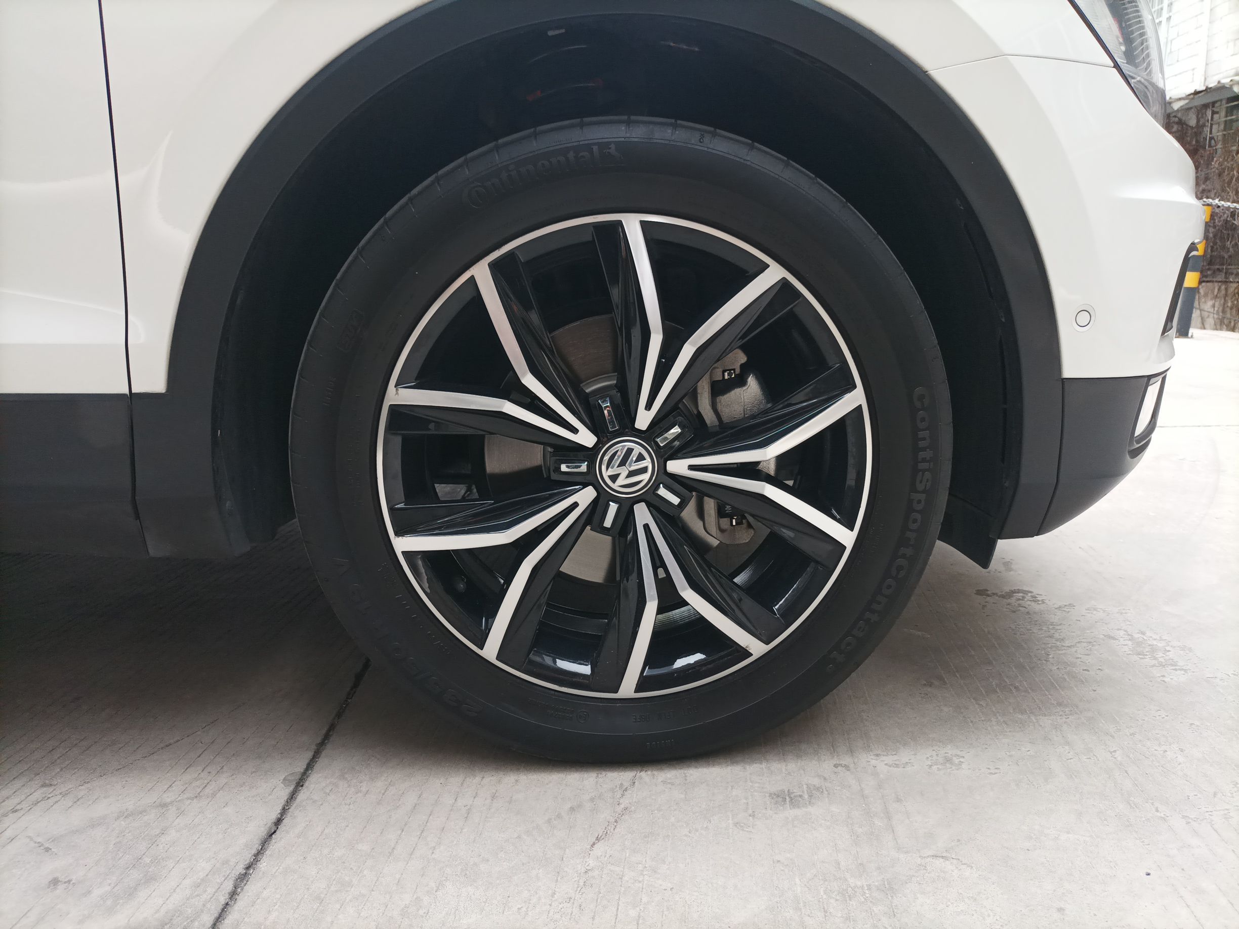 大众 途观L 2019款 330TSI 自动两驱智动豪华版 国VI