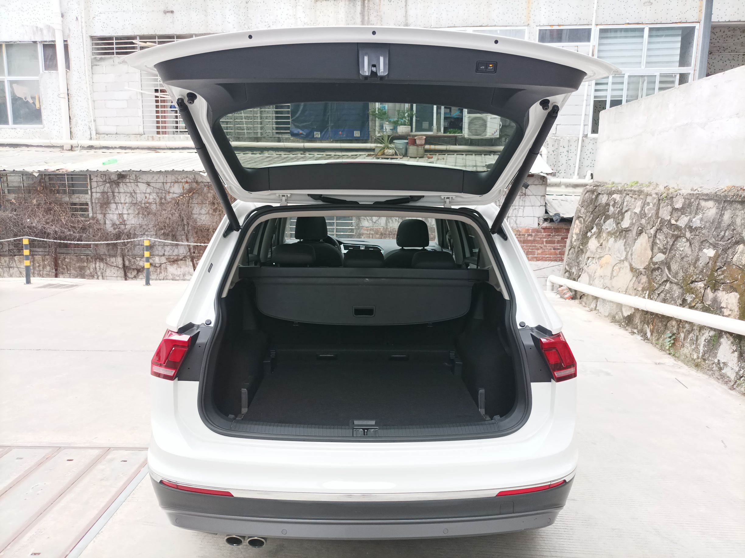 大众 途观L 2019款 330TSI 自动两驱智动豪华版 国VI