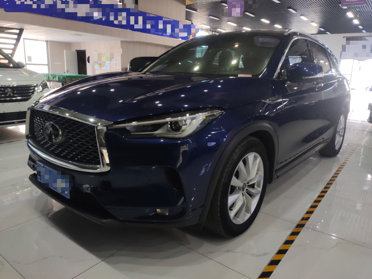 英菲尼迪QX50 2018款 2.0T 四驱智能版