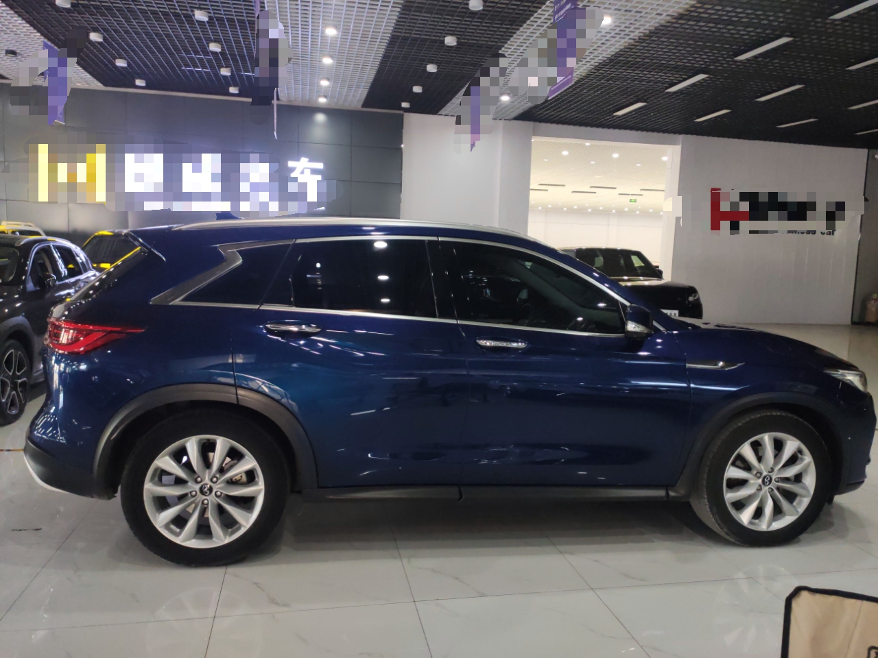 英菲尼迪QX50 2018款 2.0T 四驱智能版