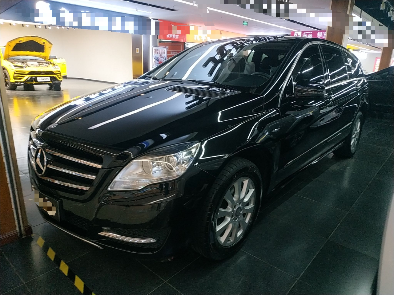 奔驰R级 2017款 R 320 4MATIC 商务型臻藏版(进口)