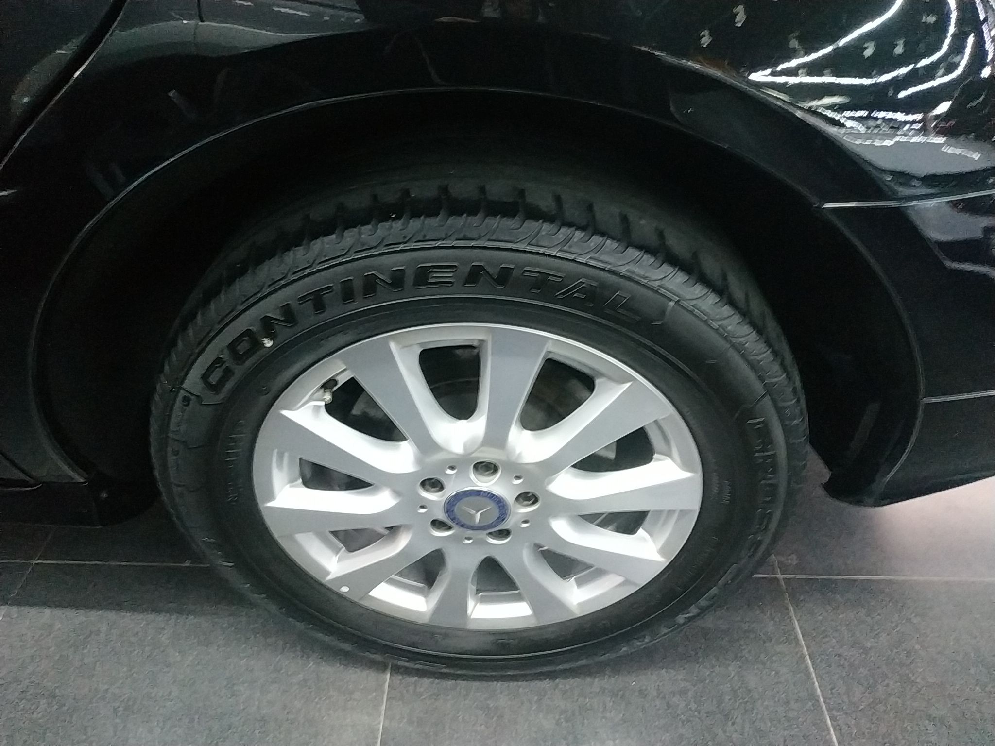 奔驰R级 2017款 R 320 4MATIC 商务型臻藏版(进口)