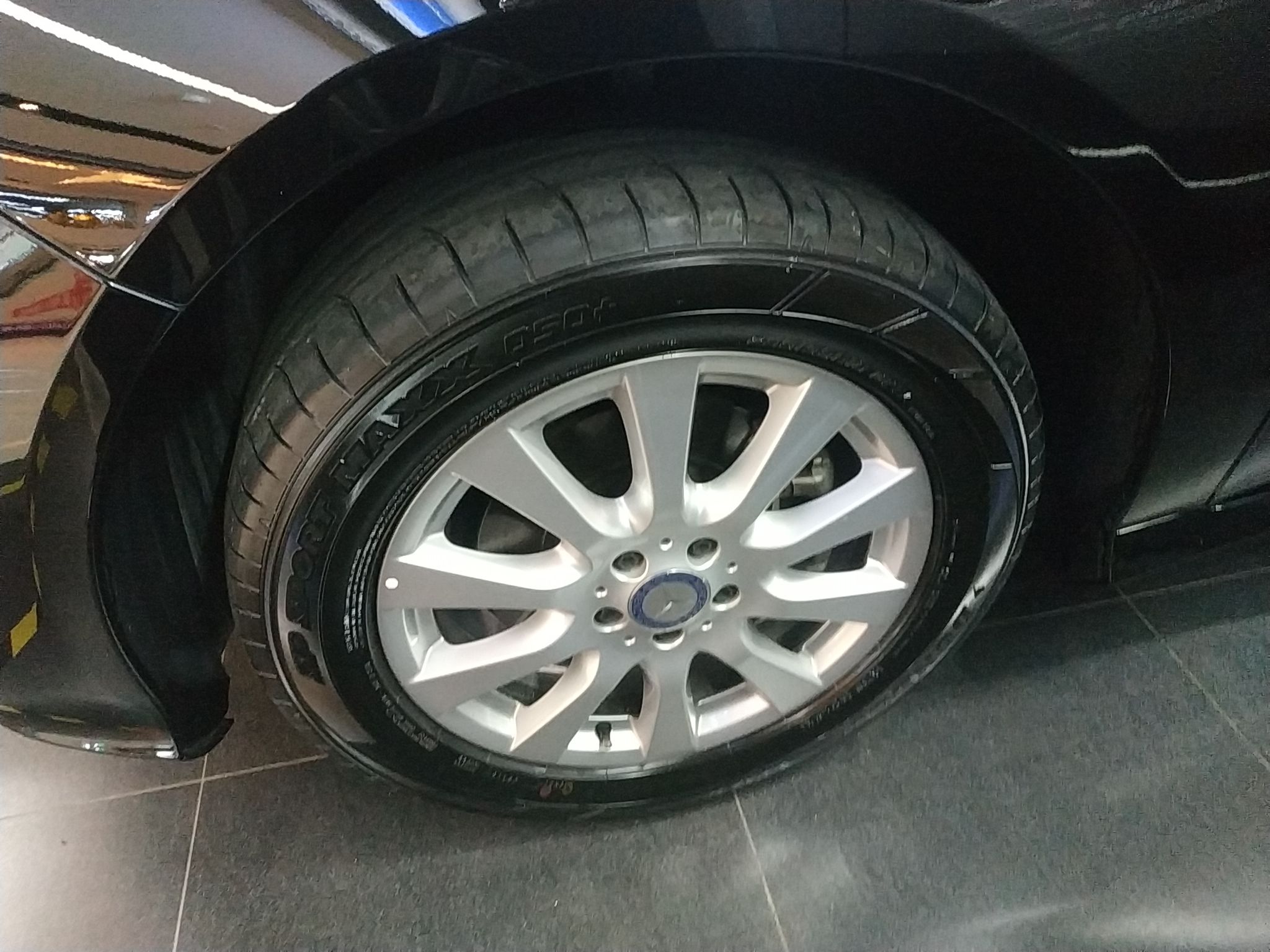 奔驰R级 2017款 R 320 4MATIC 商务型臻藏版(进口)