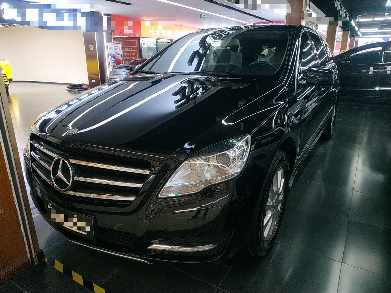 奔驰R级 2017款 R 320 4MATIC 商务型臻藏版(进口)