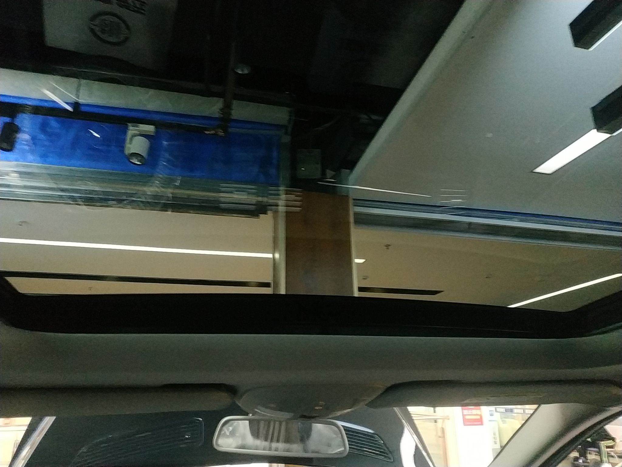 奔驰R级 2017款 R 320 4MATIC 商务型臻藏版(进口)