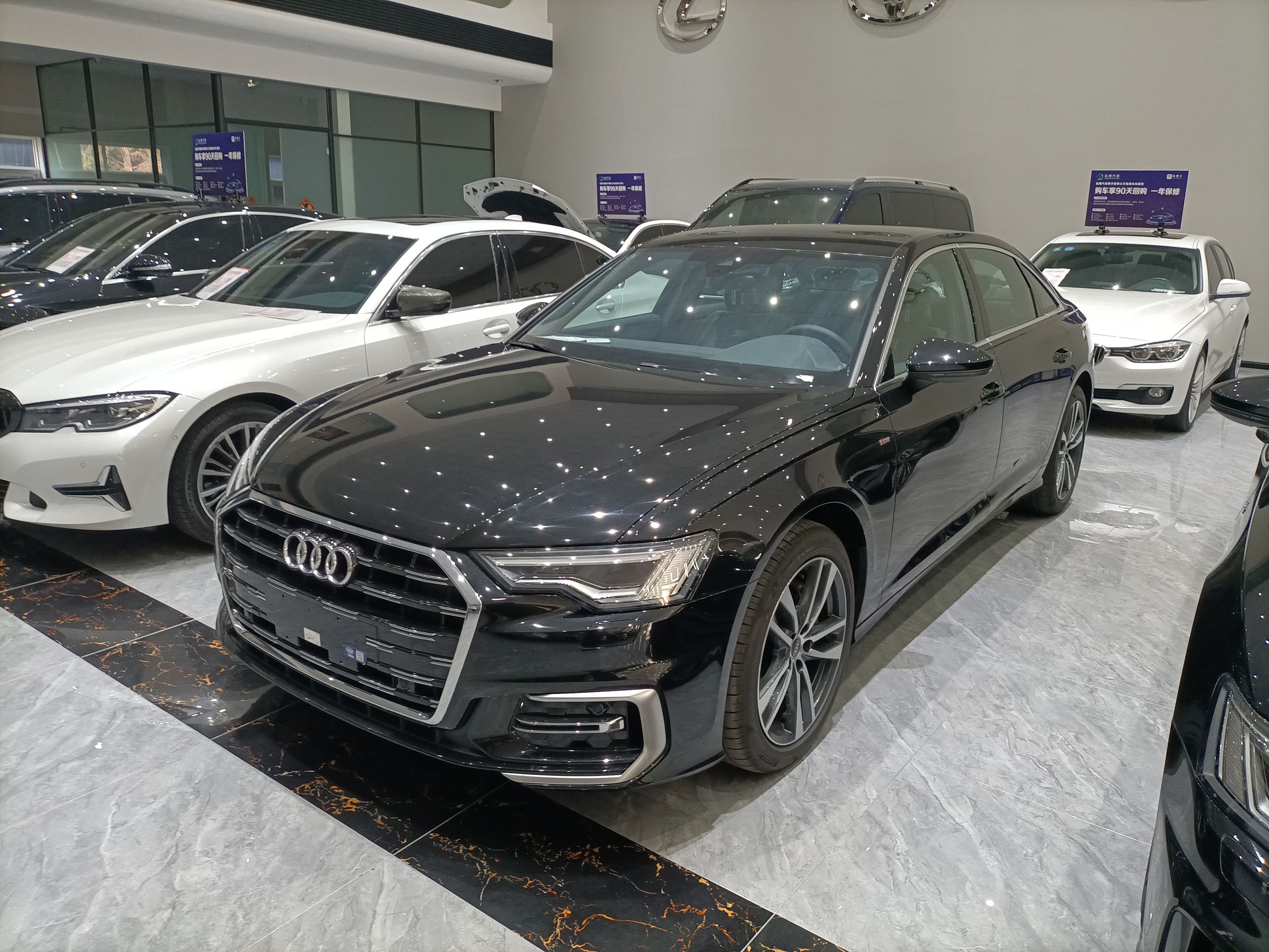 奥迪A6L 2023款 40 TFSI 豪华动感型