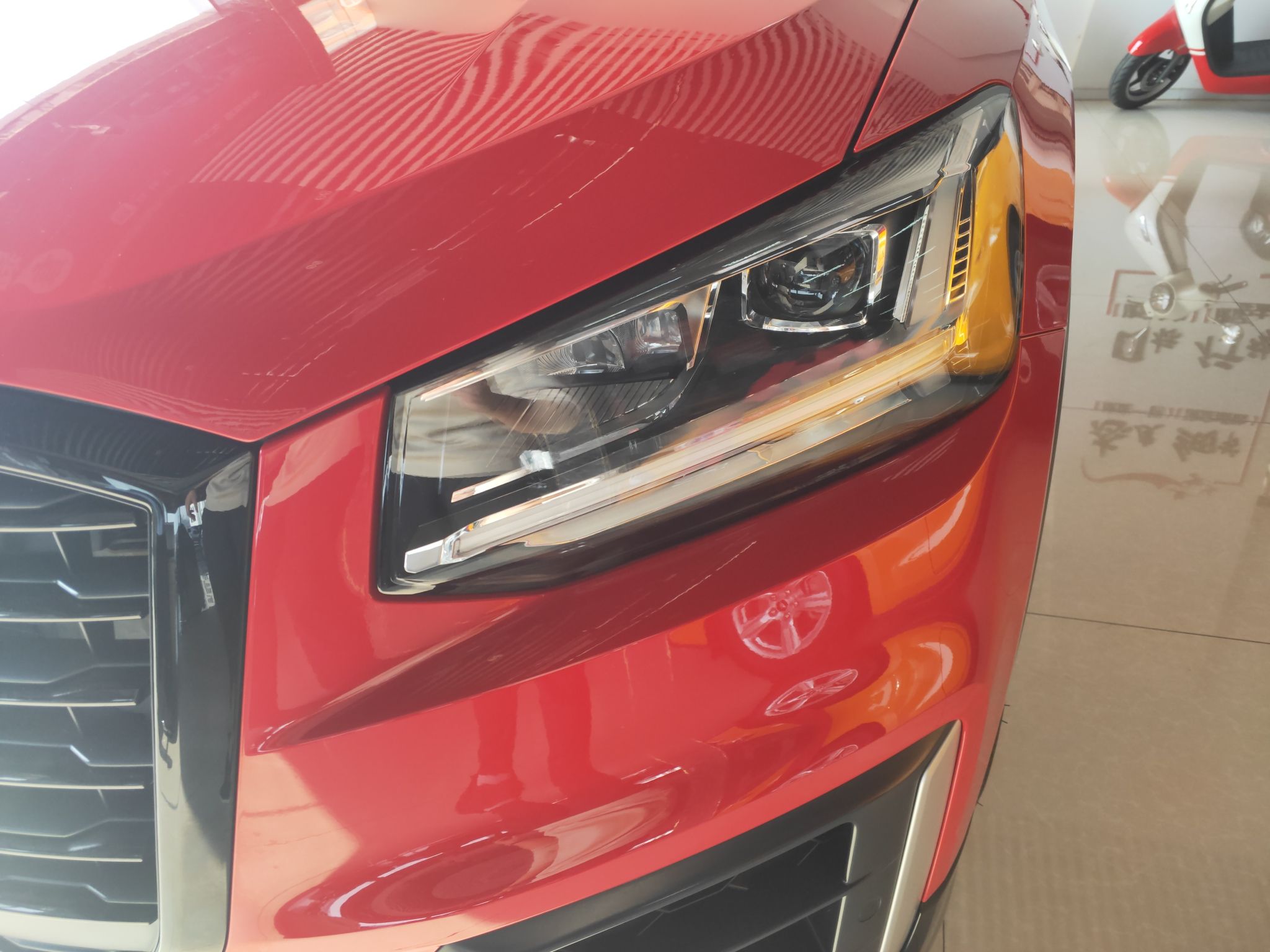 奥迪Q2L 2020款 35 TFSI 进取动感型