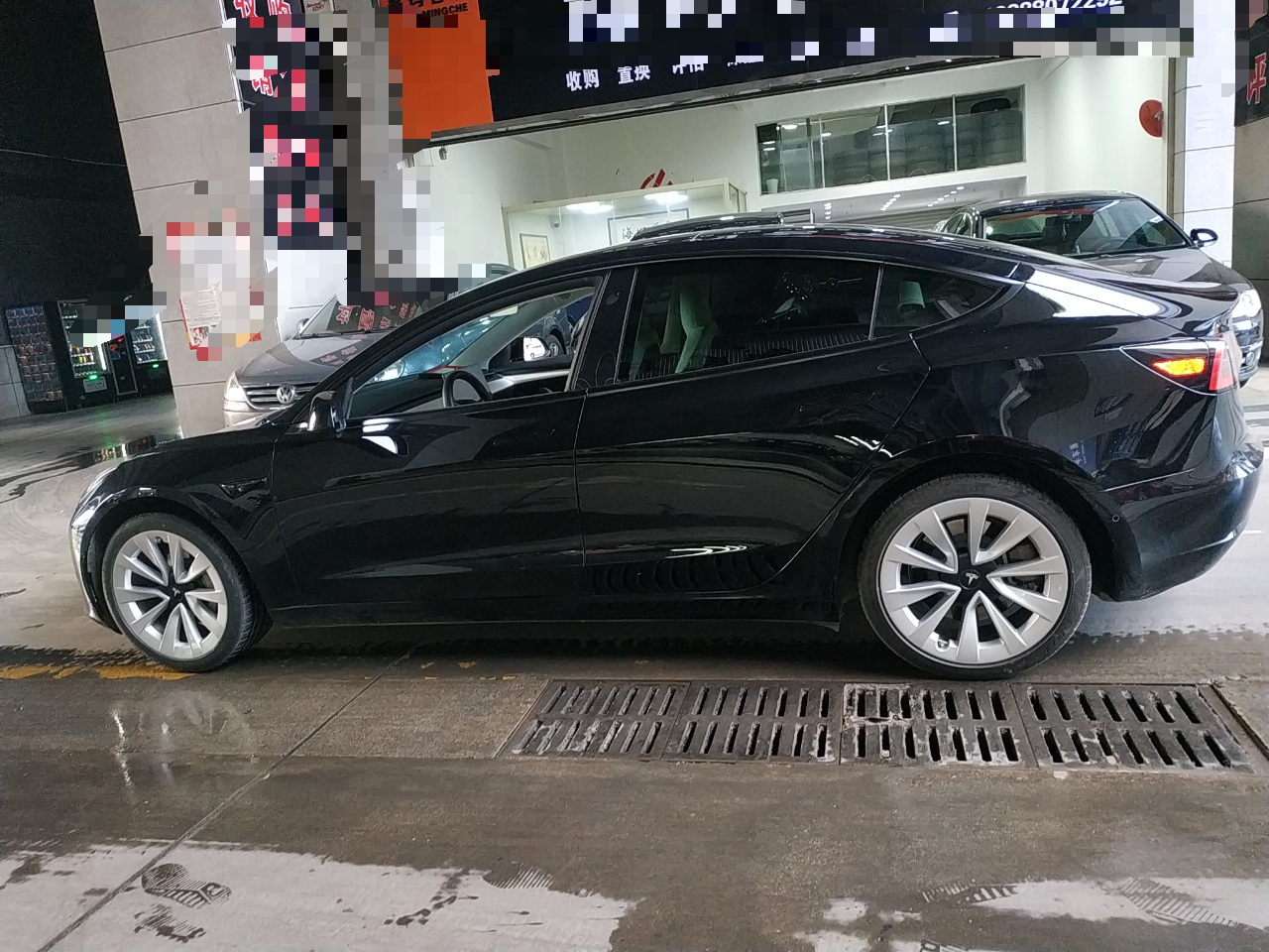 特斯拉 Model 3 2021款 标准续航后驱升级版