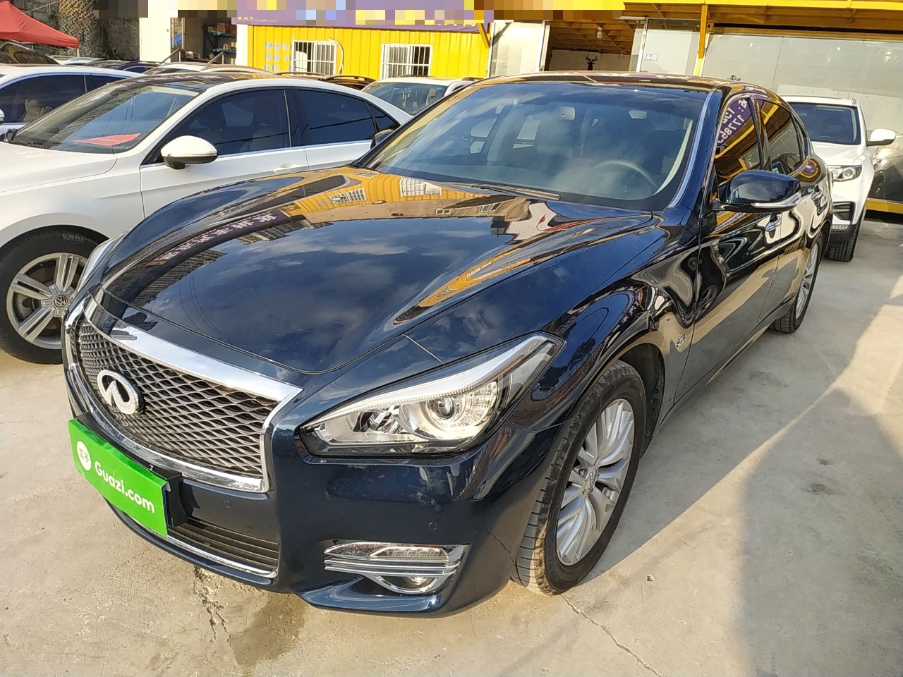 英菲尼迪Q70L 2019款 Q70L 2.0T 悦享版(进口)