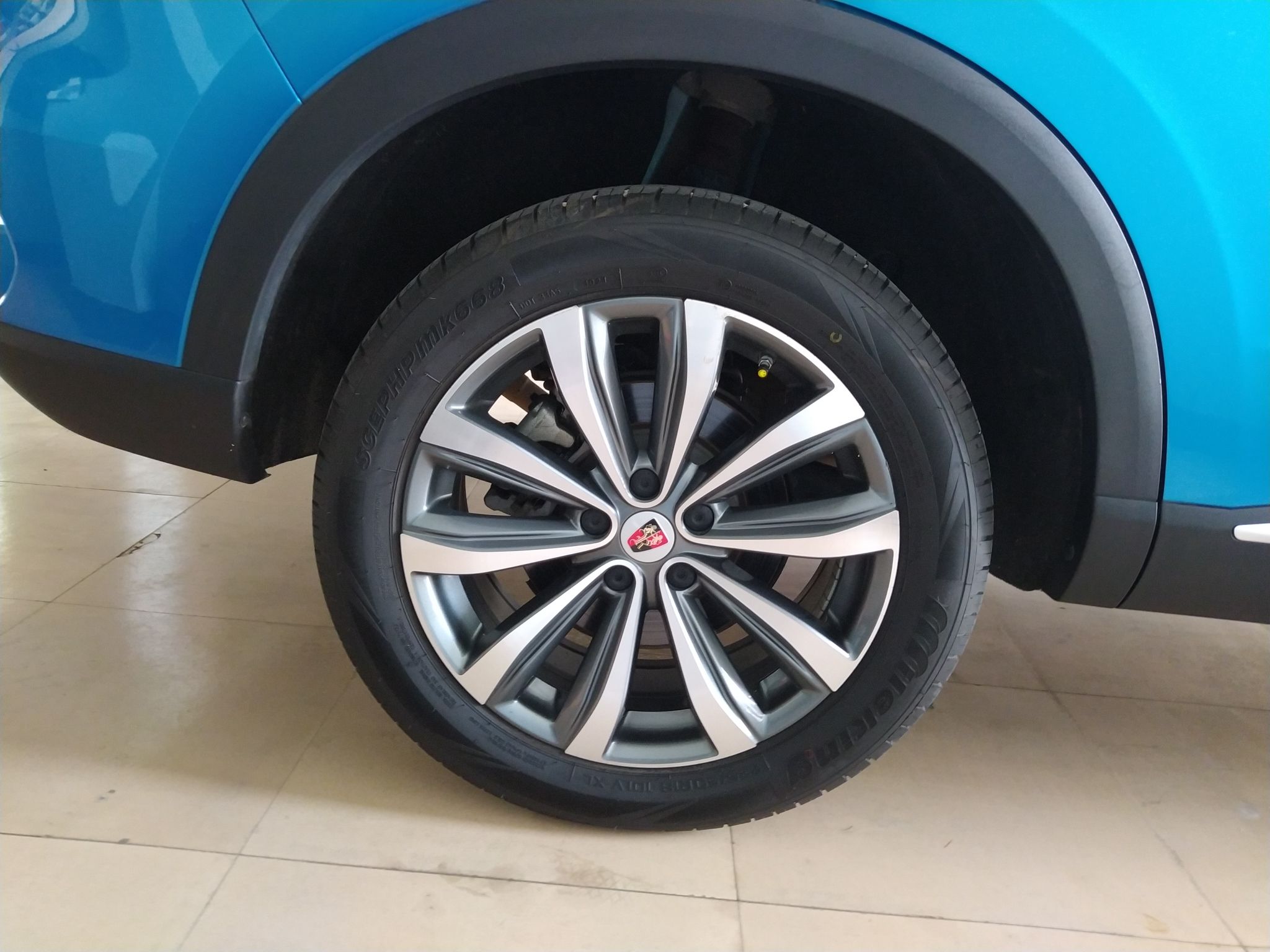 荣威RX5 MAX 2019款 400TGI 自动4G互联豪华版