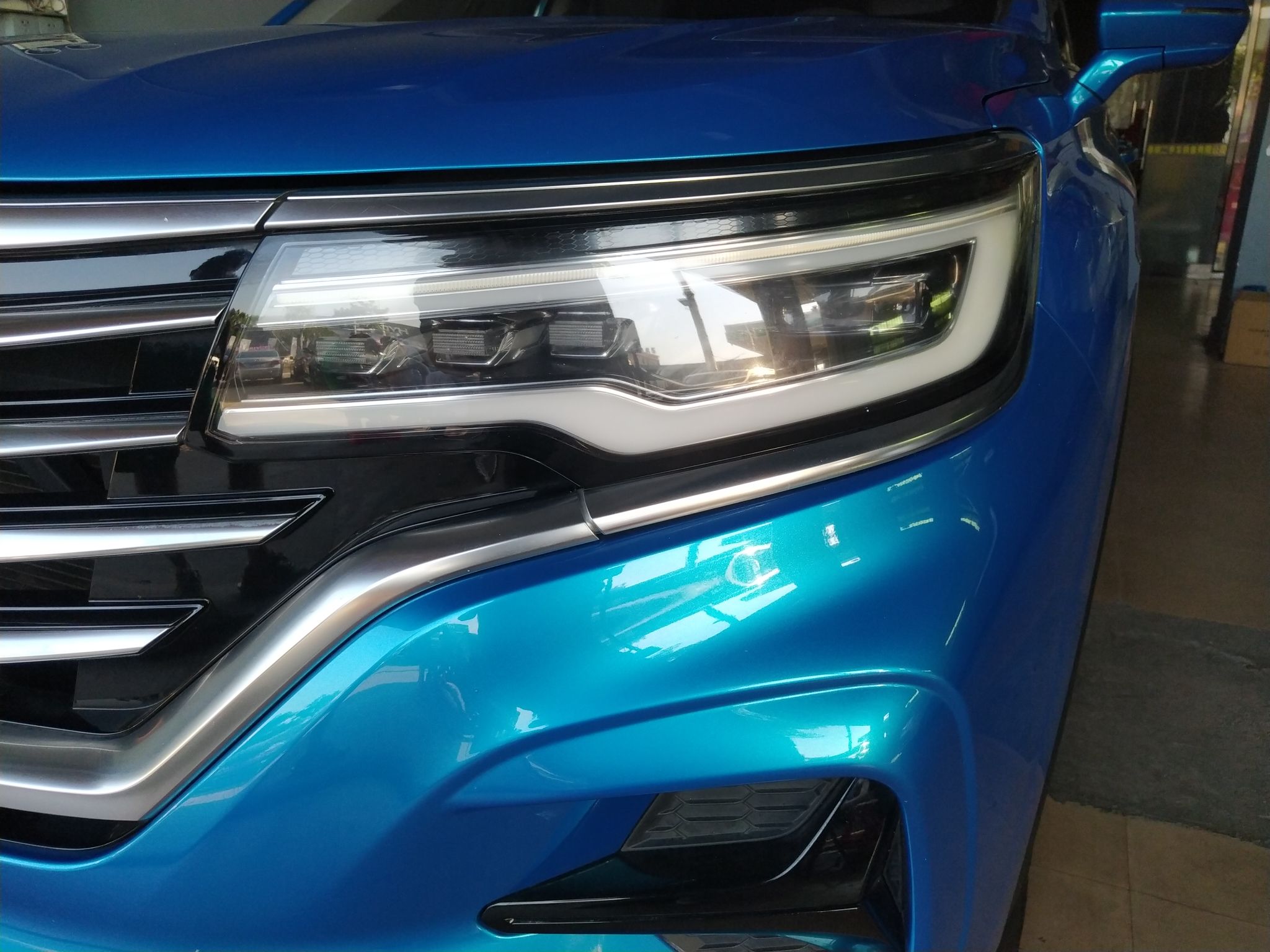 荣威RX5 MAX 2019款 400TGI 自动4G互联豪华版