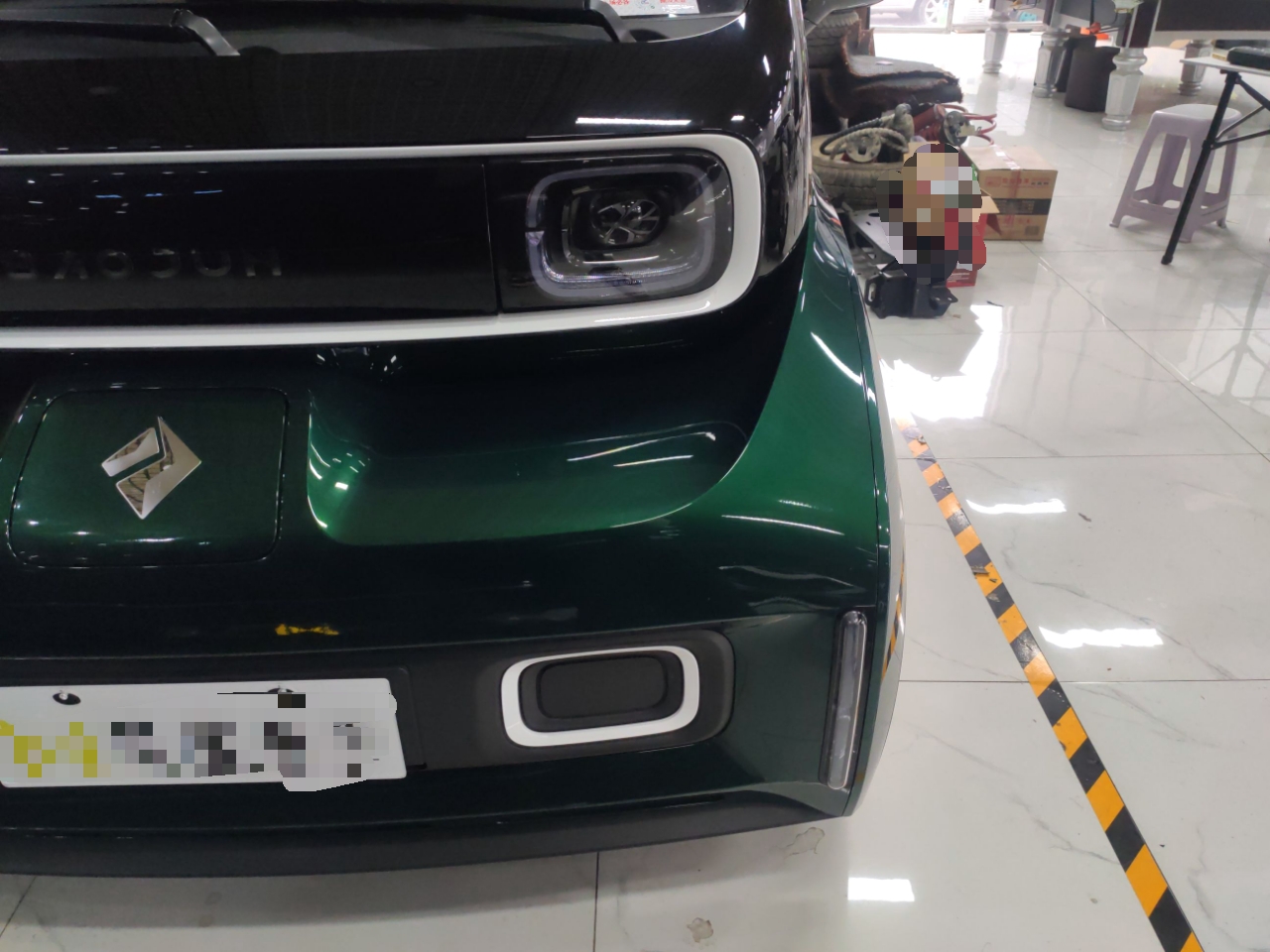 宝骏KiWi EV 2022款 艺术家轻享版 三元锂