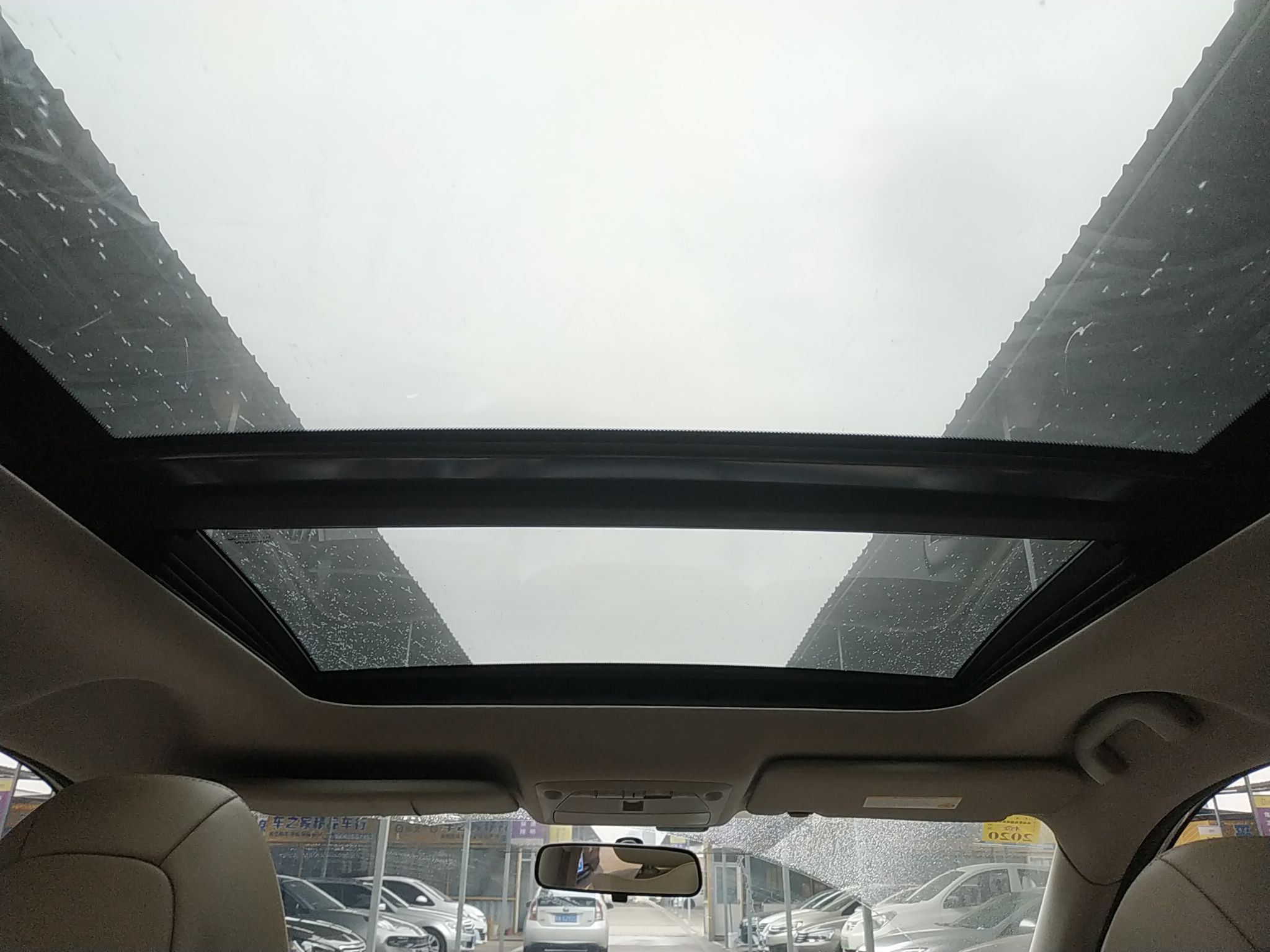 日产 奇骏 2014款 2.0L CVT舒适版 2WD