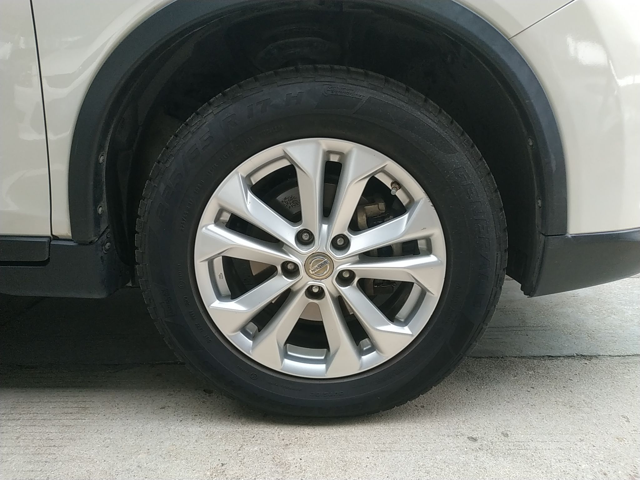 日产 奇骏 2014款 2.0L CVT舒适版 2WD