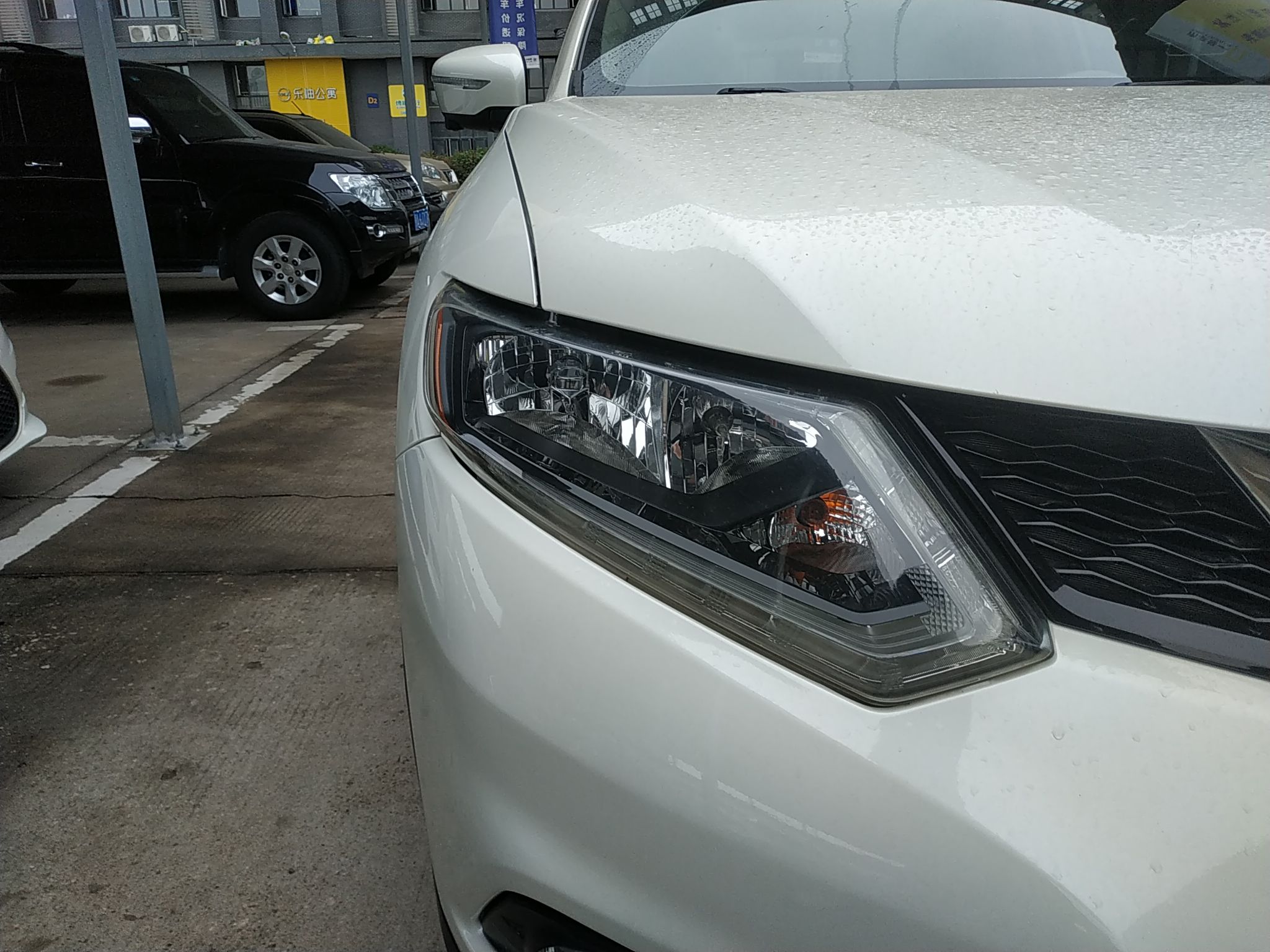 日产 奇骏 2014款 2.0L CVT舒适版 2WD