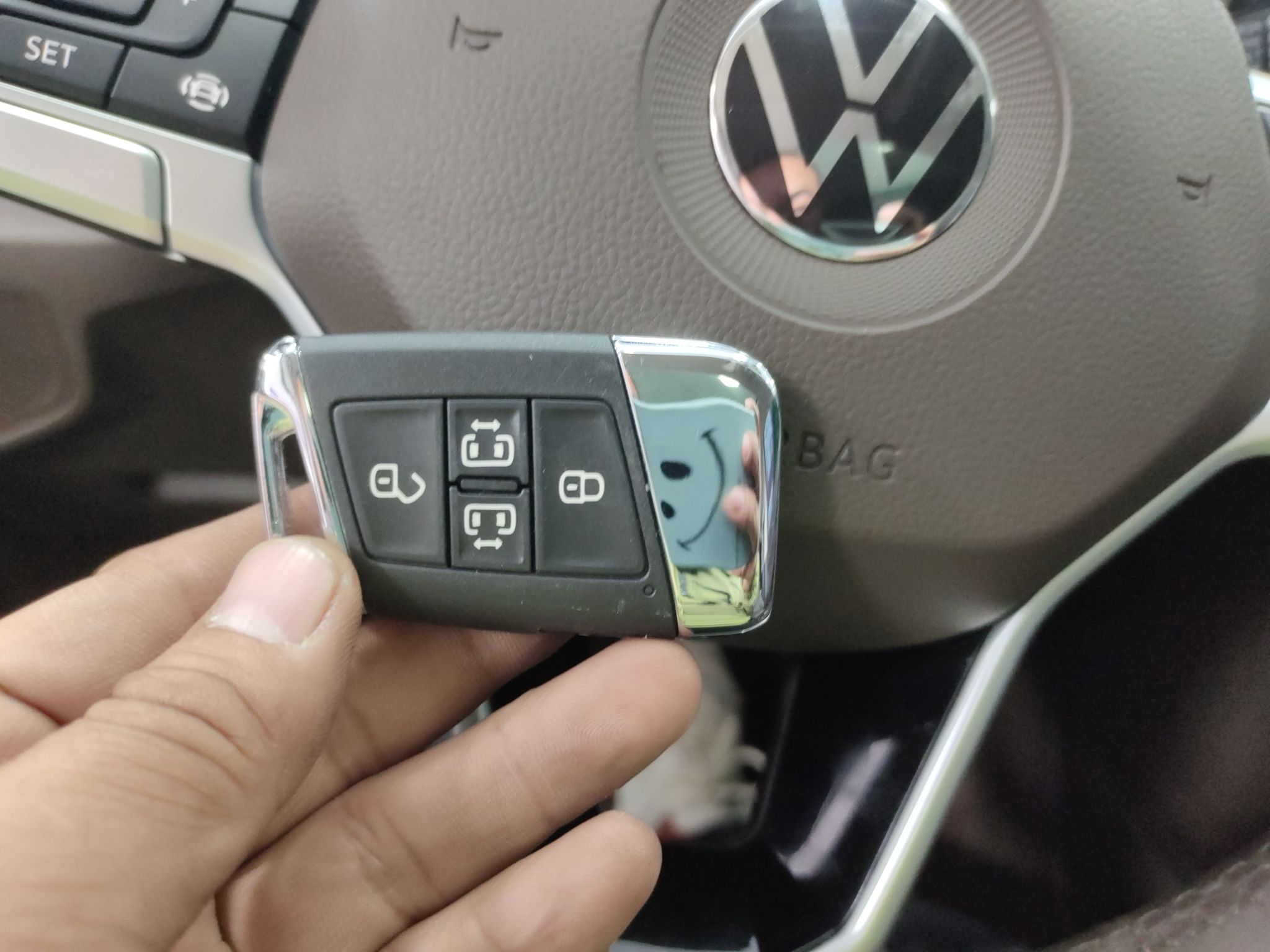 大众 威然 2020款 330TSI 豪华版