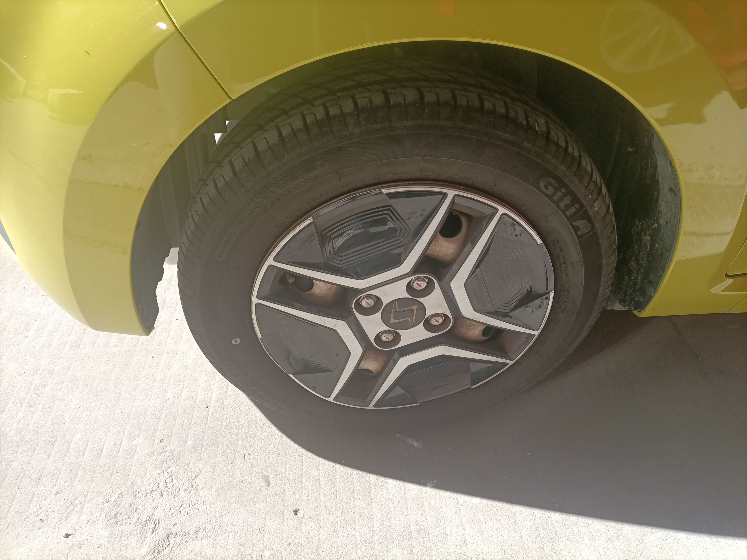 思皓E10X 2021款 302km 时尚型 31.4kWh