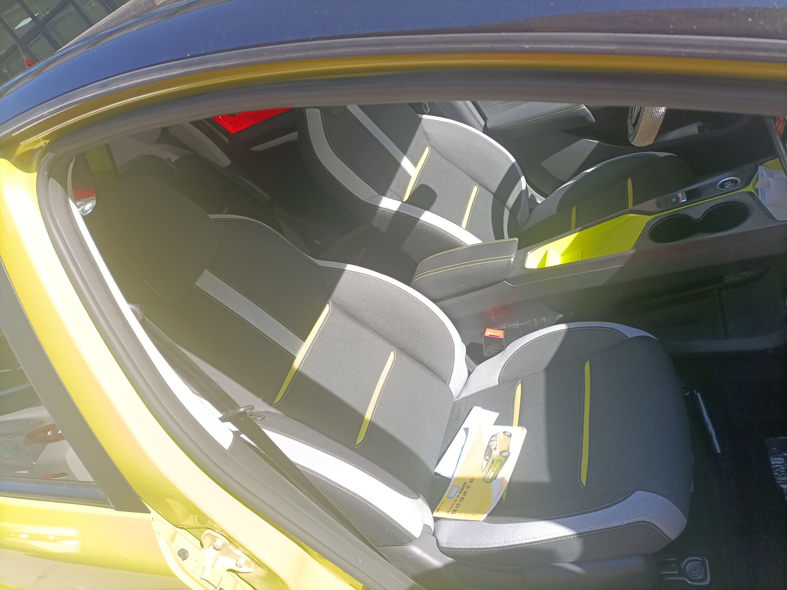 思皓E10X 2021款 302km 时尚型 31.4kWh