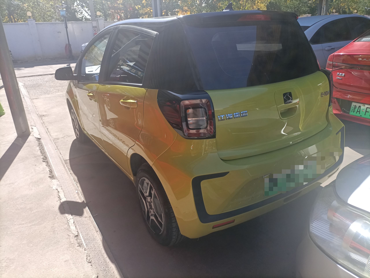 思皓E10X 2021款 302km 时尚型 31.4kWh