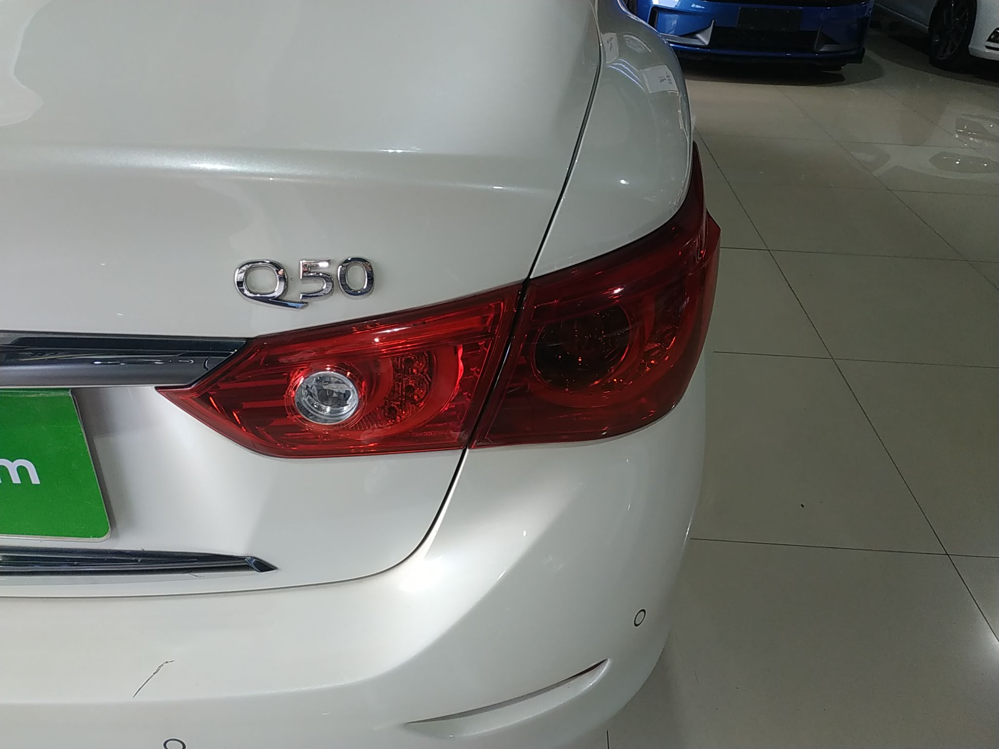 英菲尼迪Q50L 2016款 2.0T 悦享版