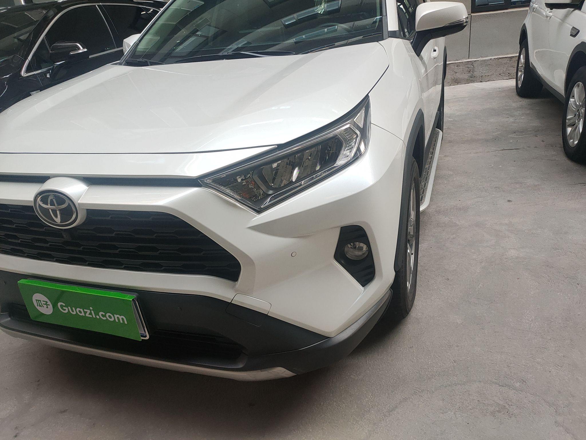 丰田 RAV4 2021款 2.0L CVT两驱风尚版