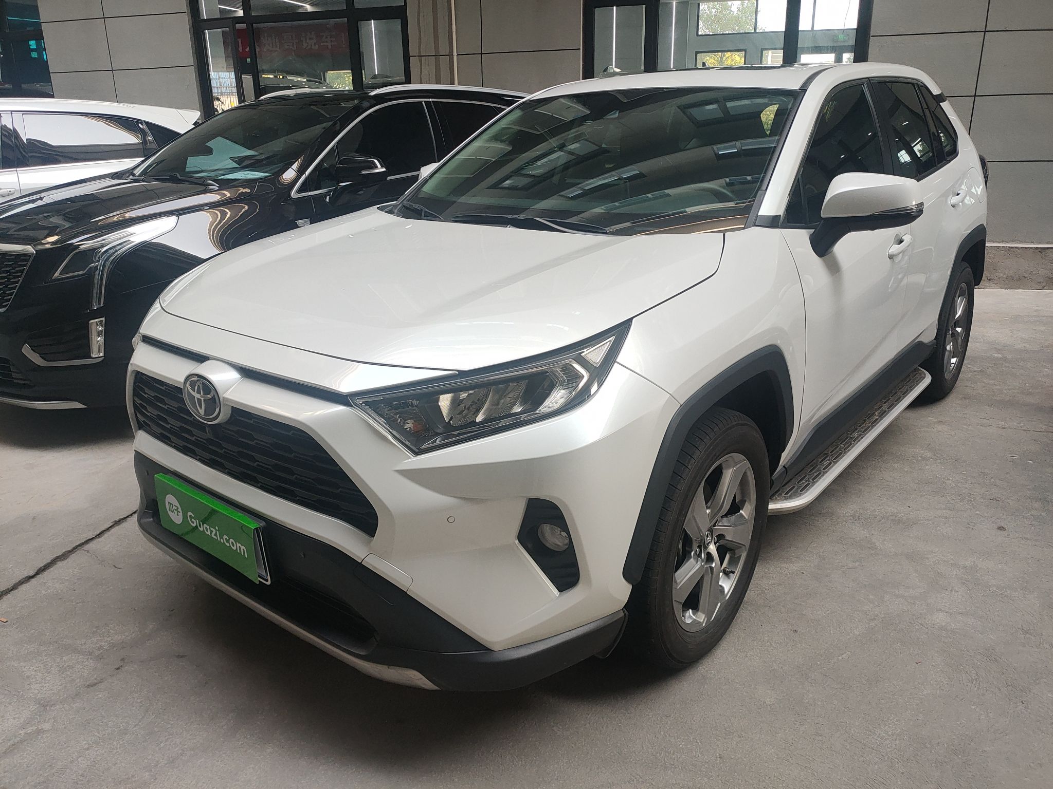 丰田 RAV4 2021款 2.0L CVT两驱风尚版