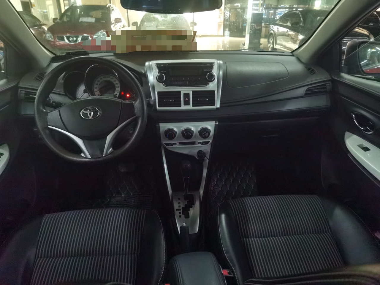 丰田 YARiS L 致炫 2015款 1.5G 自动炫动天窗特别版