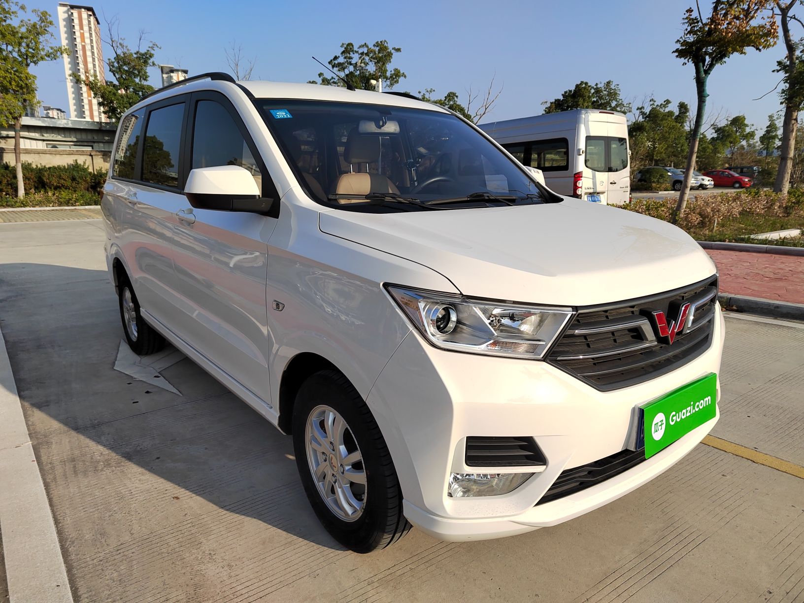 五菱汽车 五菱宏光 2019款 1.5L S舒适型国VI LAR