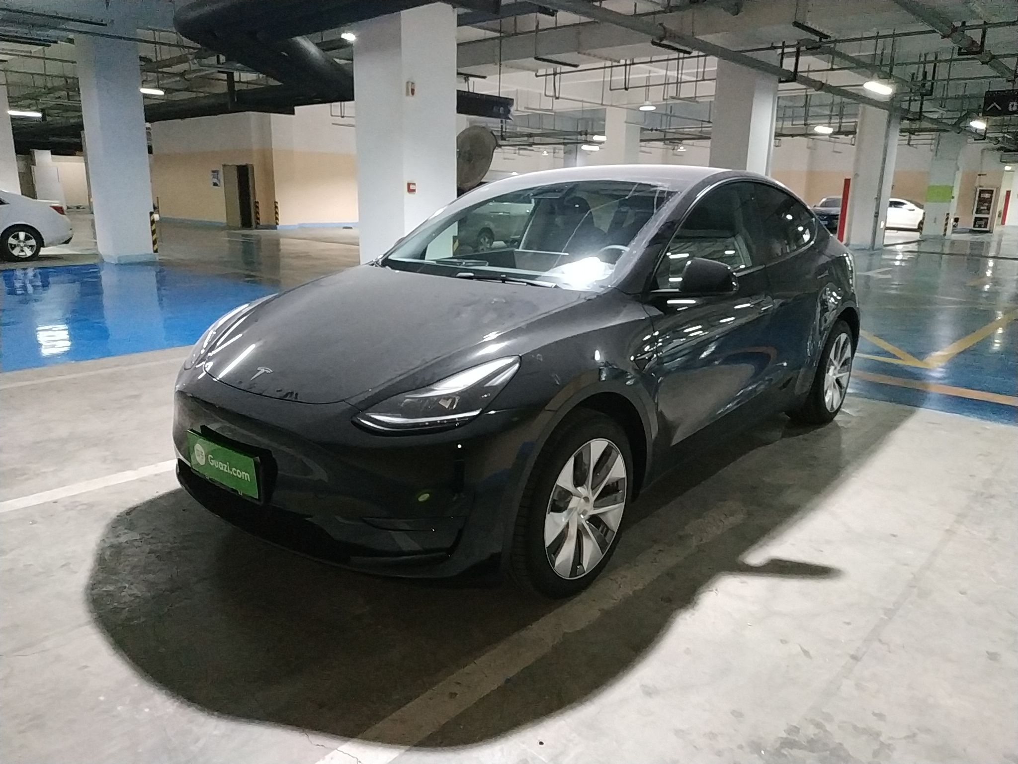 特斯拉 Model Y 2022款 后轮驱动版