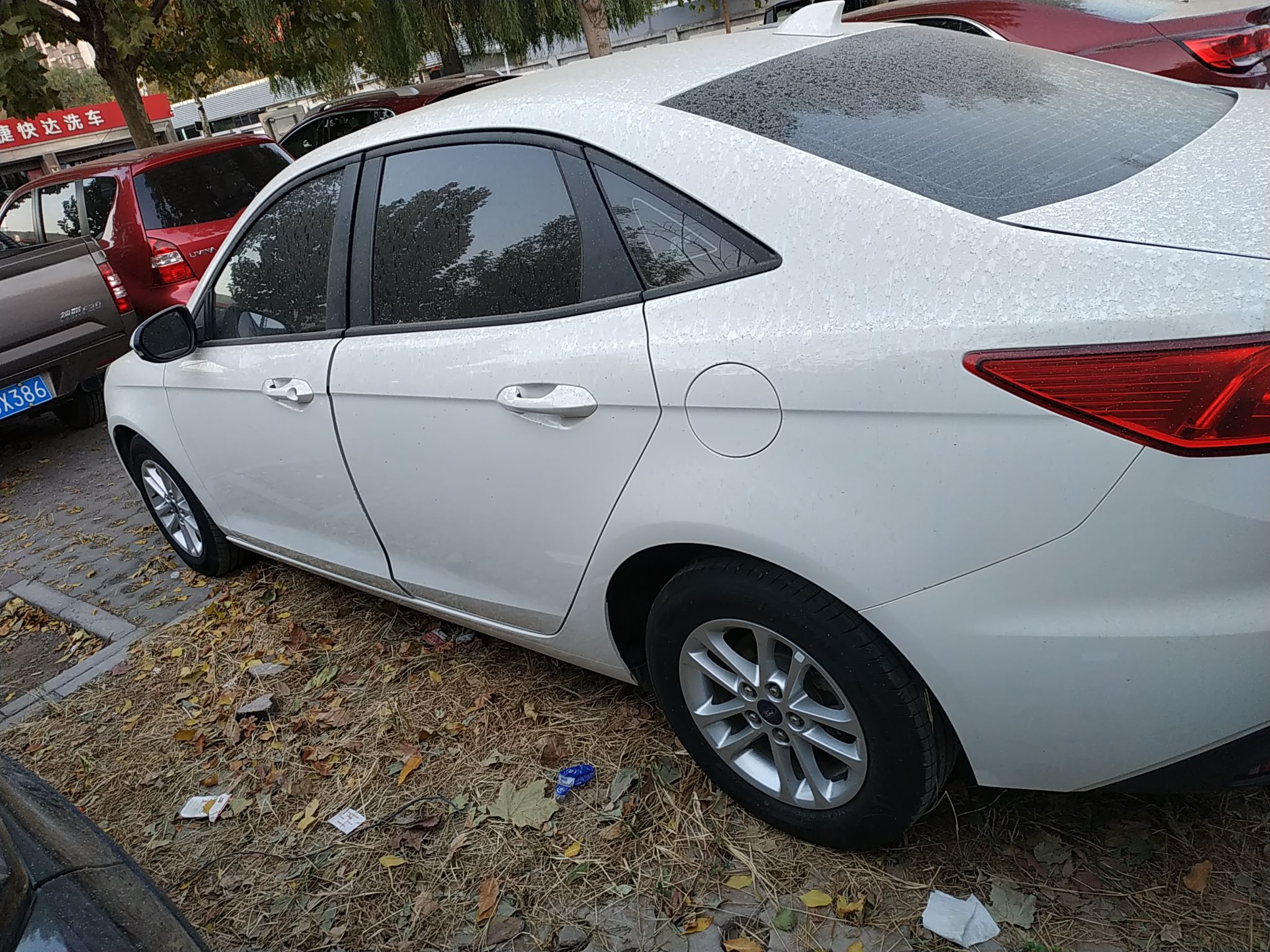 福特 福睿斯 2019款 改款 1.5L 自动质享型（胎压监测） 国VI