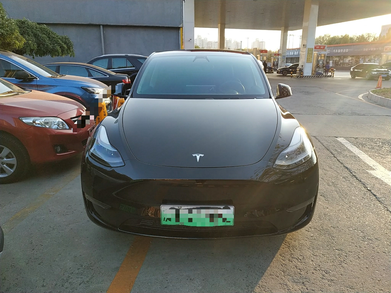 特斯拉 Model Y 2021款 长续航全轮驱动版