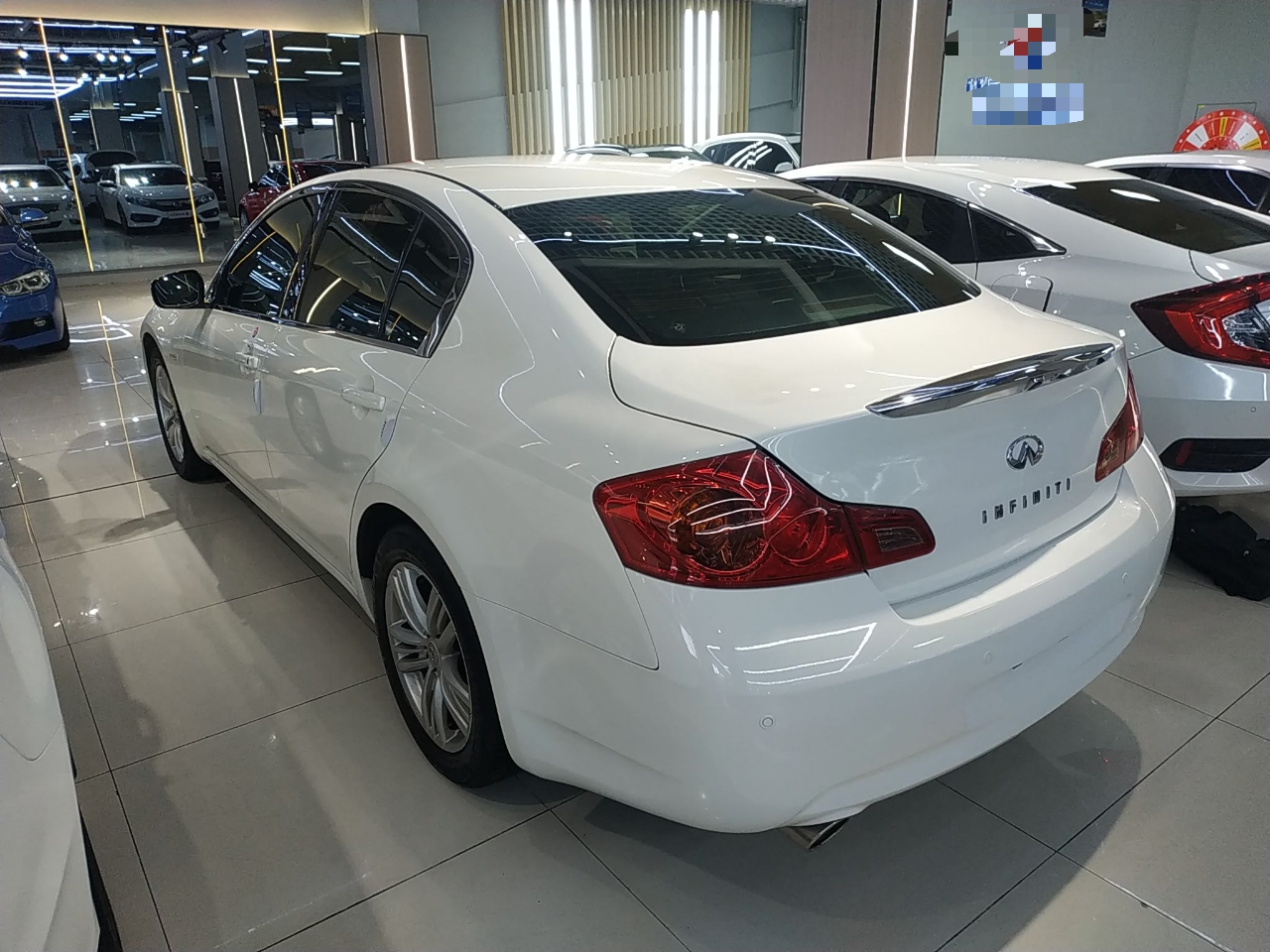 英菲尼迪G系列 2010款 G25 Sedan 豪华运动版(进口)