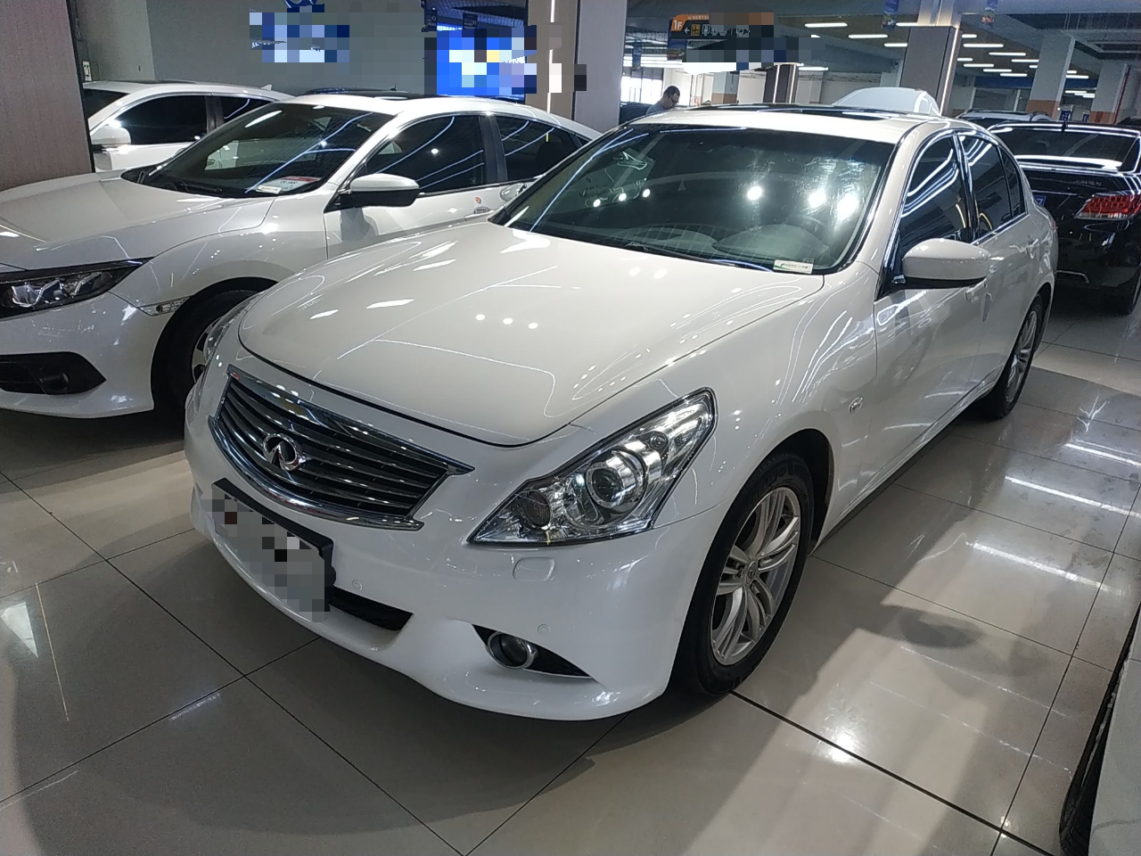 英菲尼迪G系列 2010款 G25 Sedan 豪华运动版(进口)