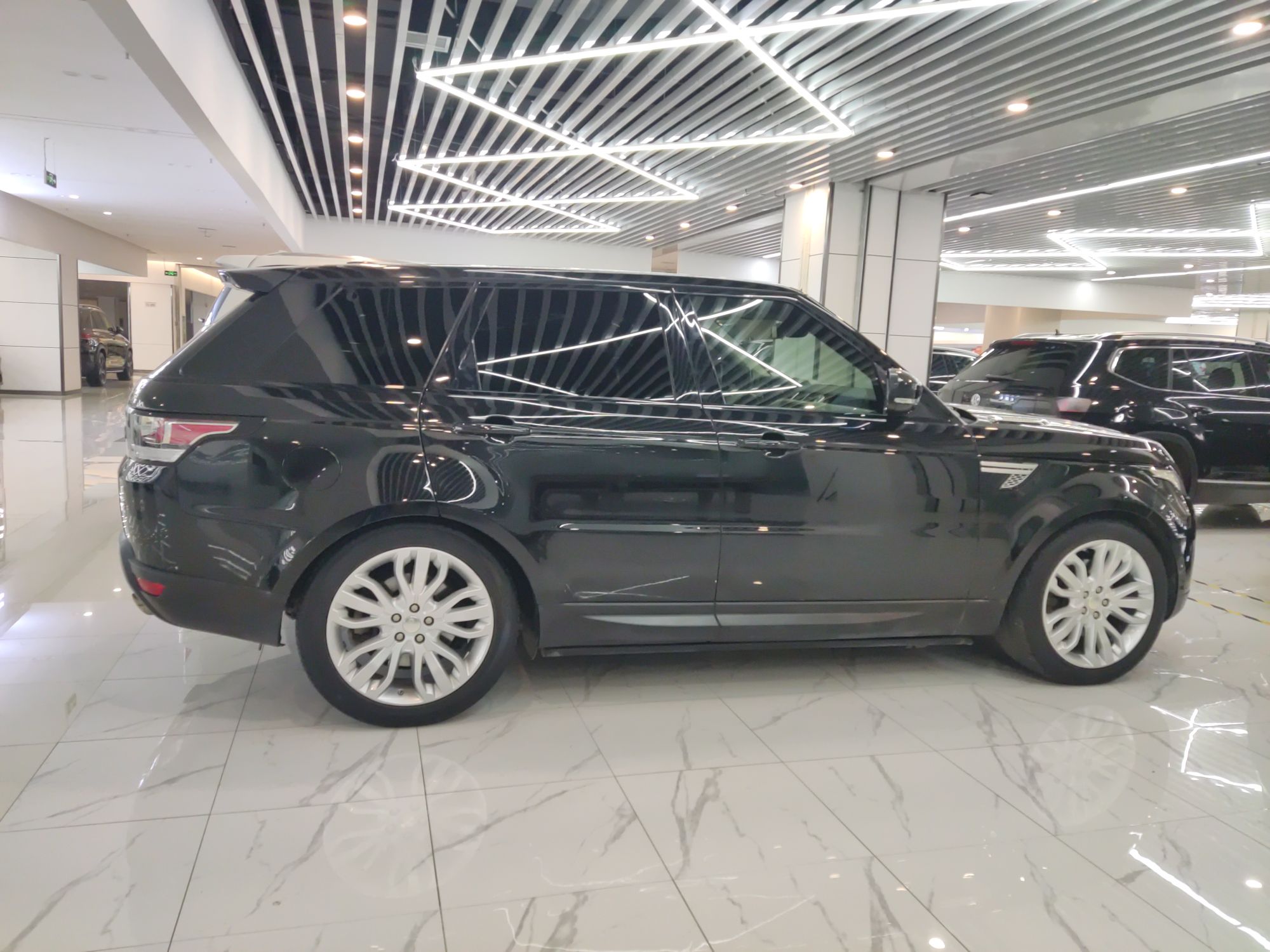 路虎 揽胜运动版 2014款 3.0 V6 SC HSE(进口)