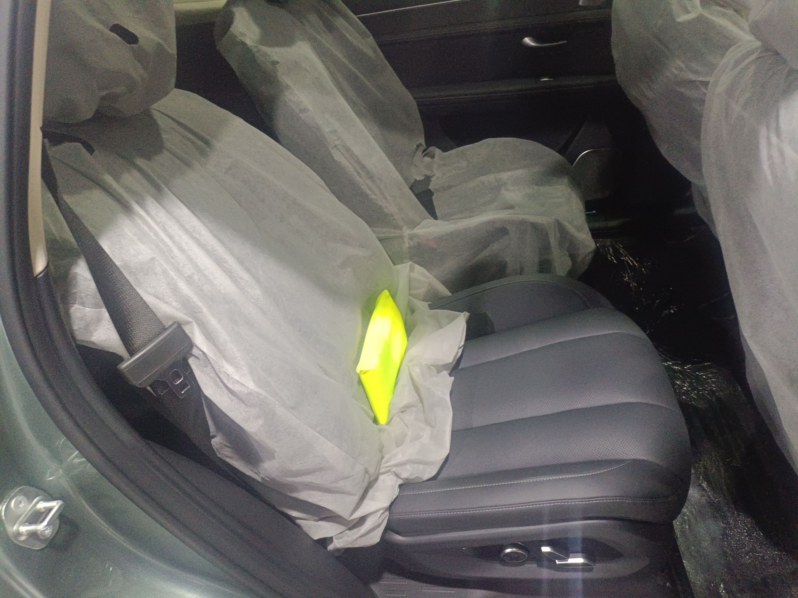 AITO 问界M7 2022款 1.5T 增程式 两驱舒适版
