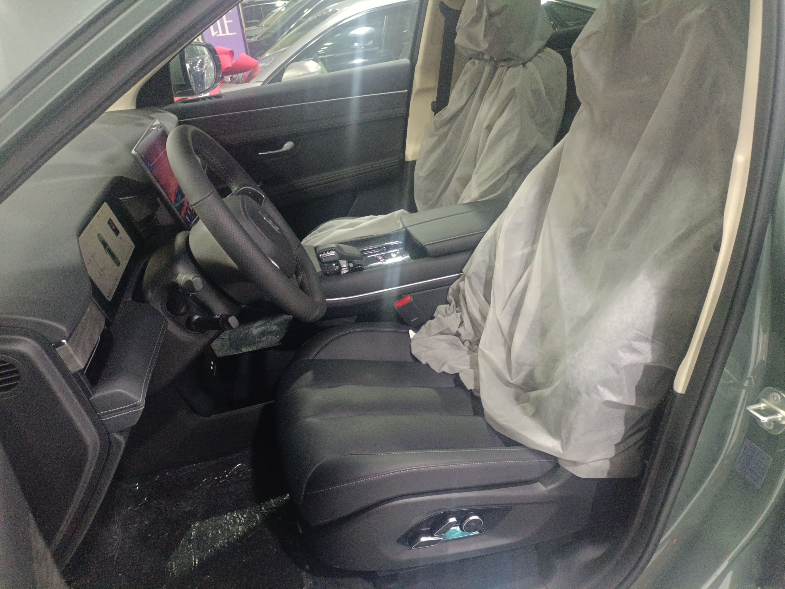 AITO 问界M7 2022款 1.5T 增程式 两驱舒适版
